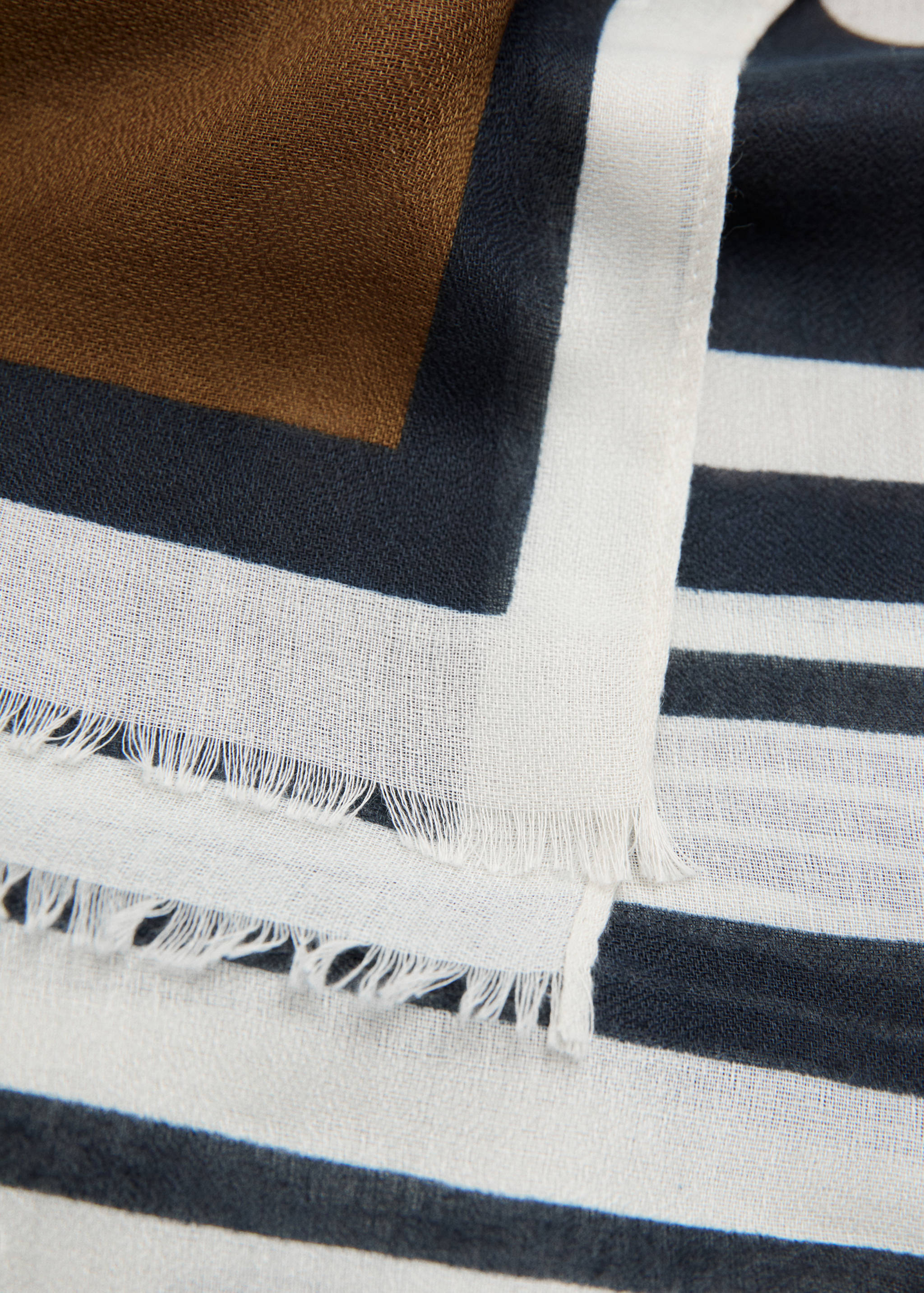 Spots print scarf - Medium plane