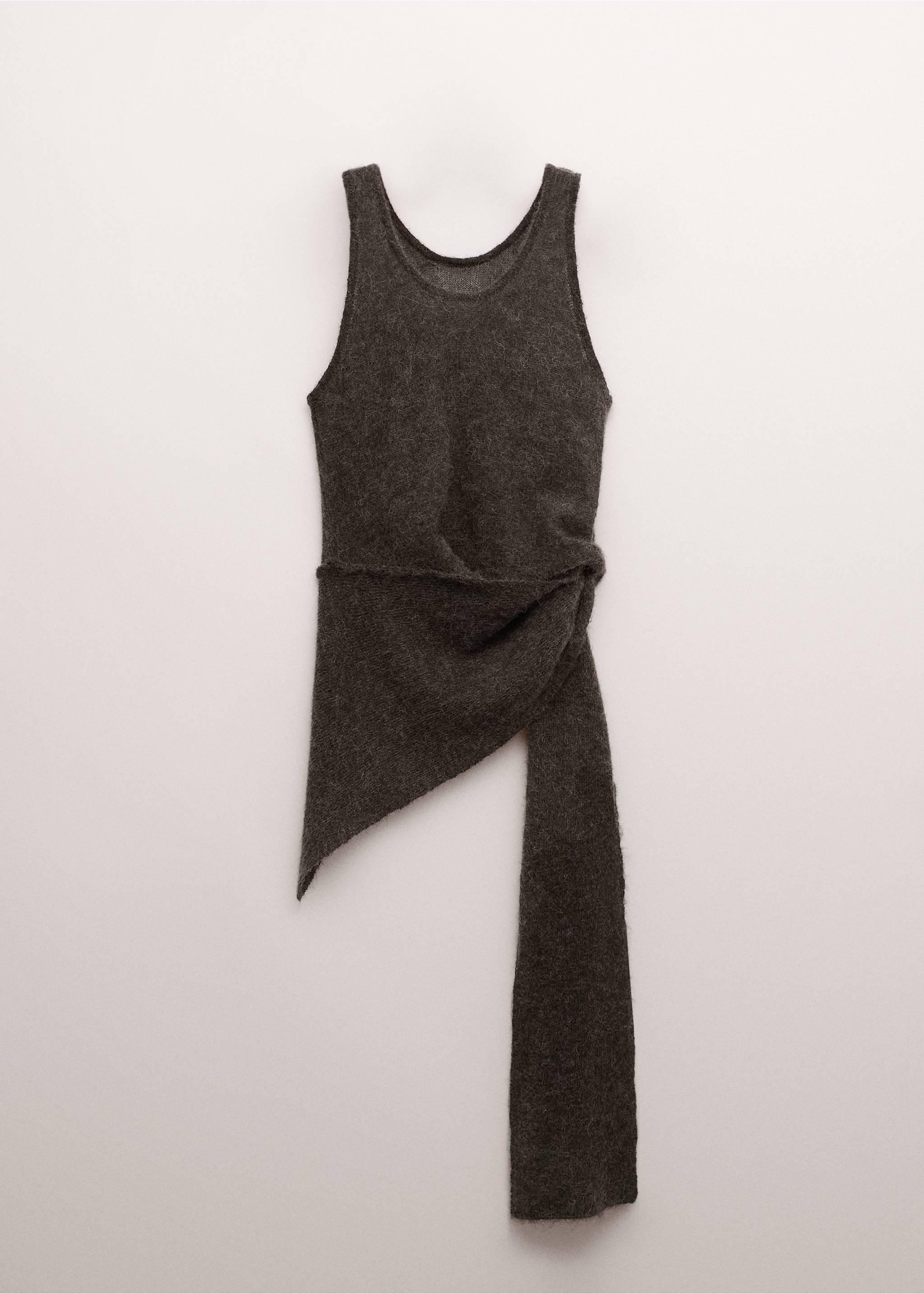 Top alpaca asimétrico semitransparente - Artículo sin modelo, Marrón medio. Ref: 27044444-00.