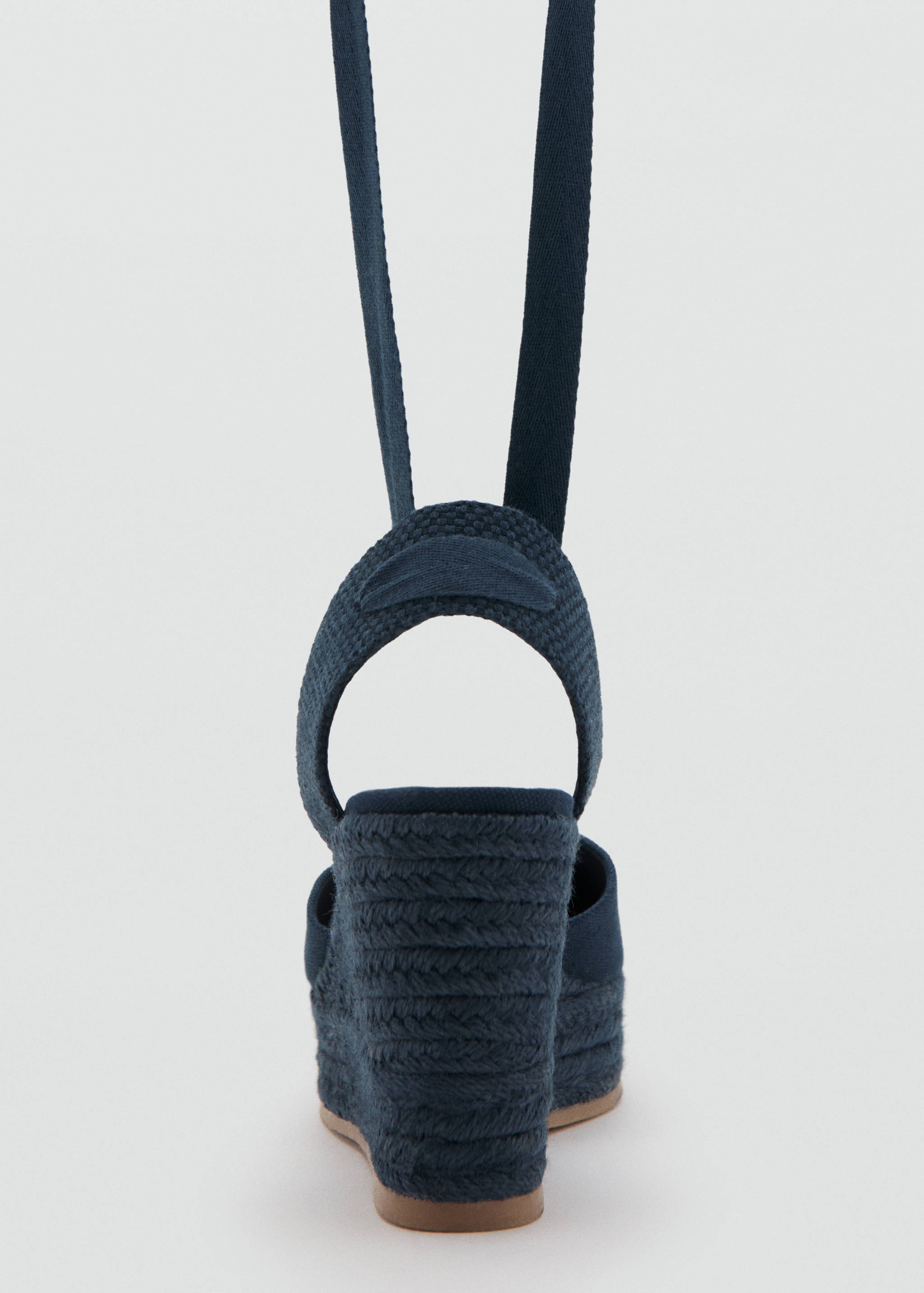 Cunya lligada combinada - Detall de l'article 1