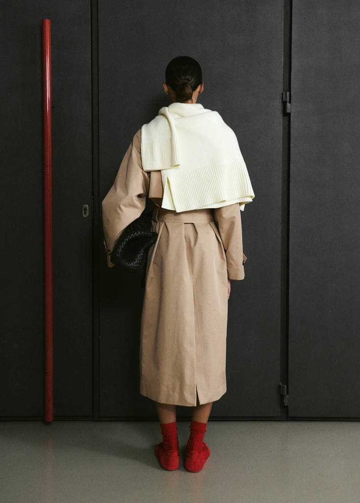 Long double-breasted trench coat — Beige
