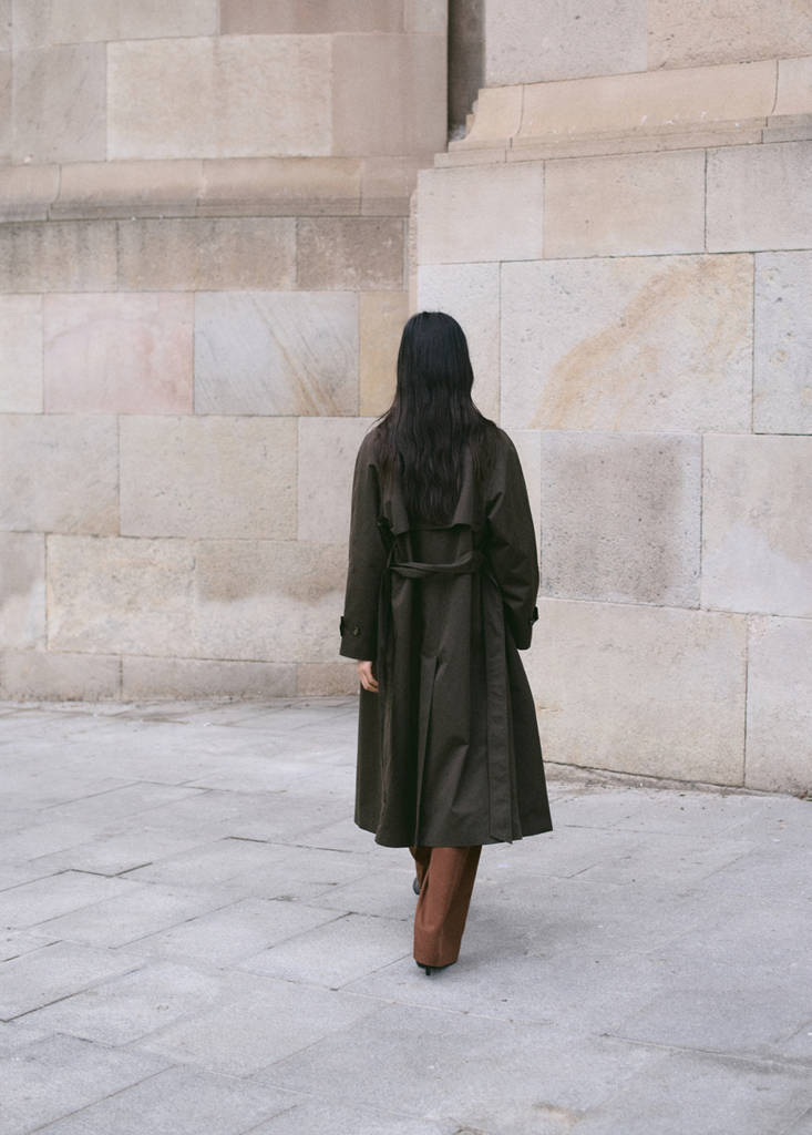 Long double-breasted trench coat — Chocolate
