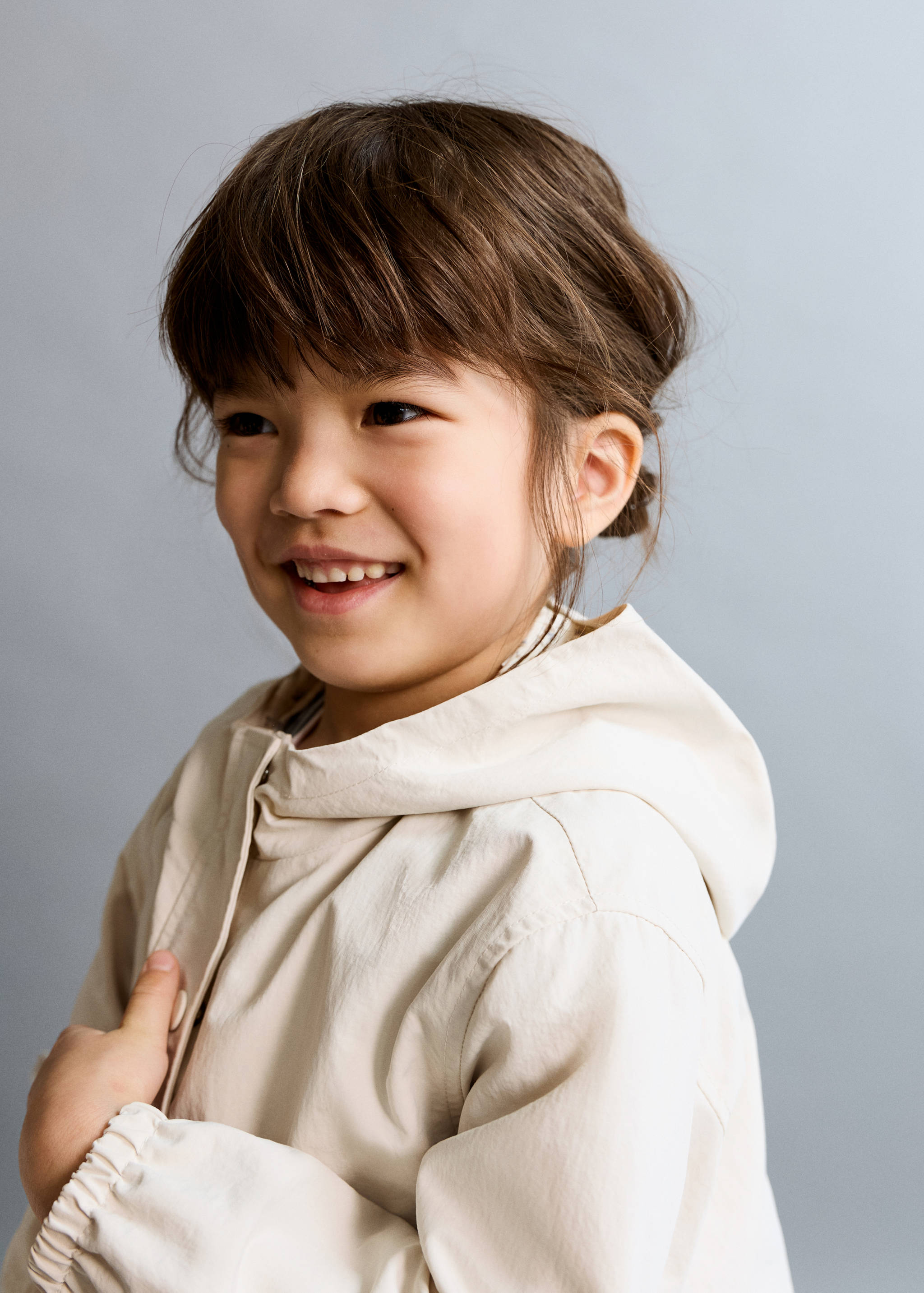 Chaqueta impermeable capucha - Detalle del artículo 1