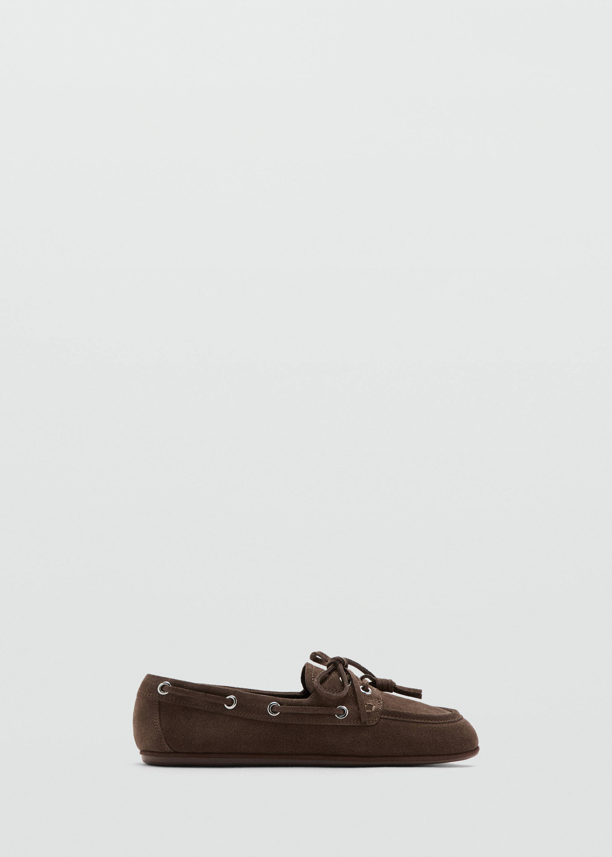 Chaussures bateau cuir à lacets - Article sans modèle