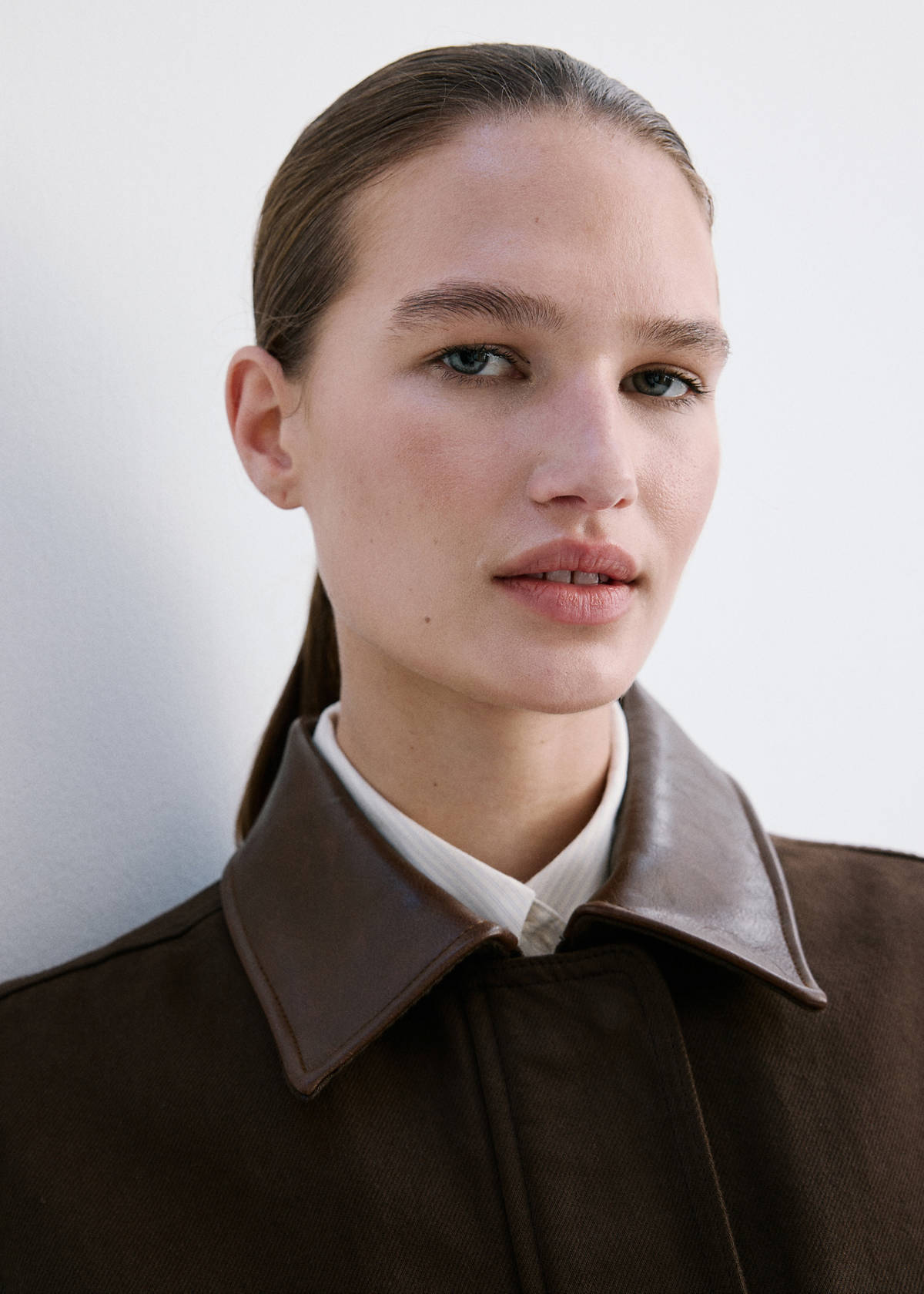 Denim parka with contrasting collar — Chocolate