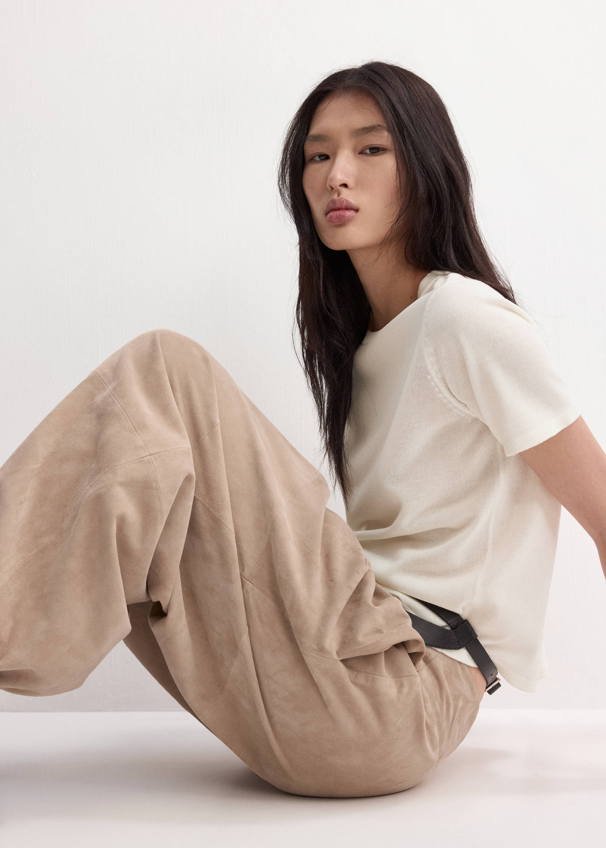 Short-sleeved knitted sweater - Details of the article 2