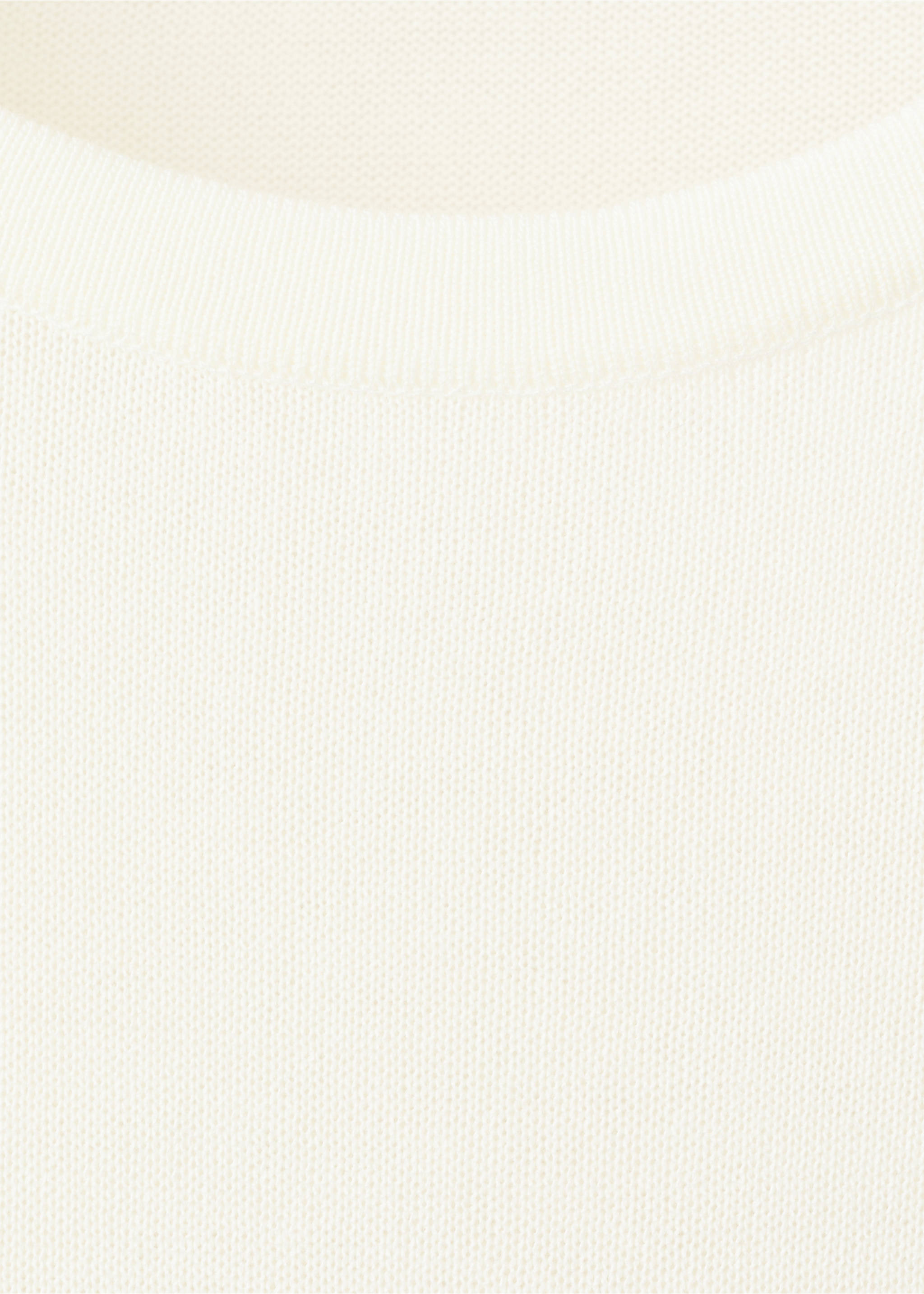 Short-sleeved knitted sweater - Details of the article 8, Ecru. Ref: 27045820-00.