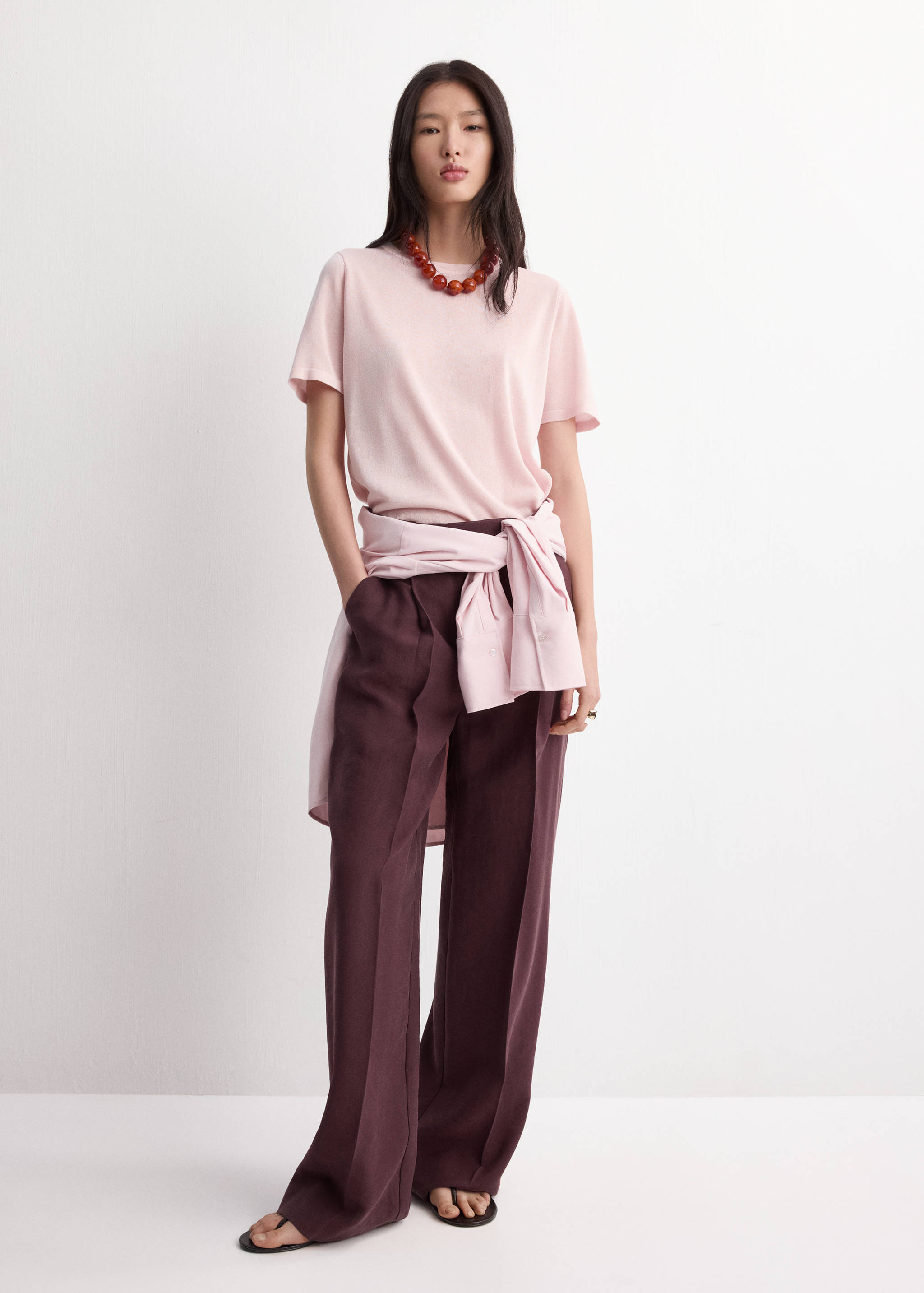 Short-sleeved knitted sweater - General plane