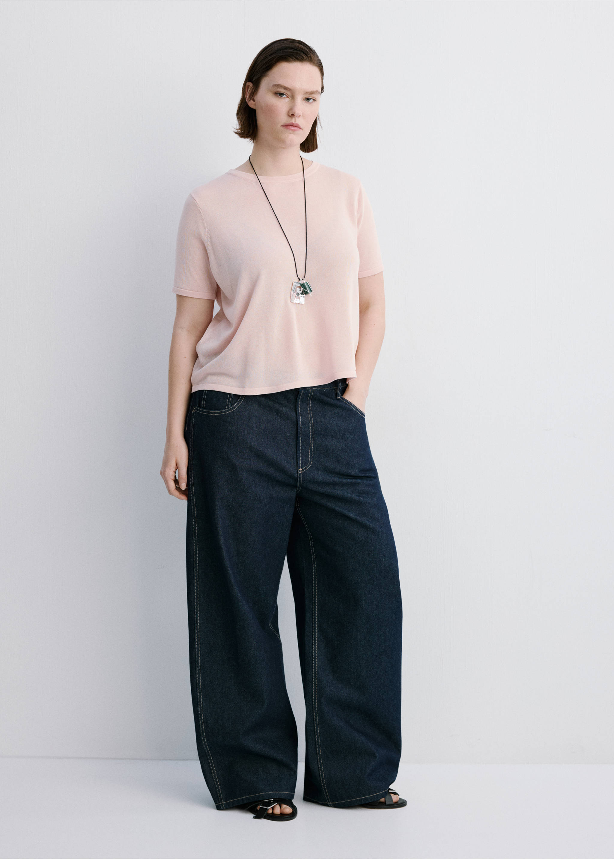 Short-sleeved knitted sweater - Details of the article 3, Pastel Pink. Ref: 27045820-00.