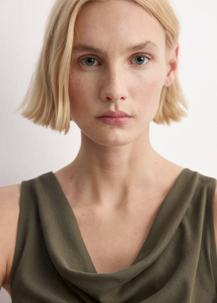 Fitted top with draped neckline — Khaki