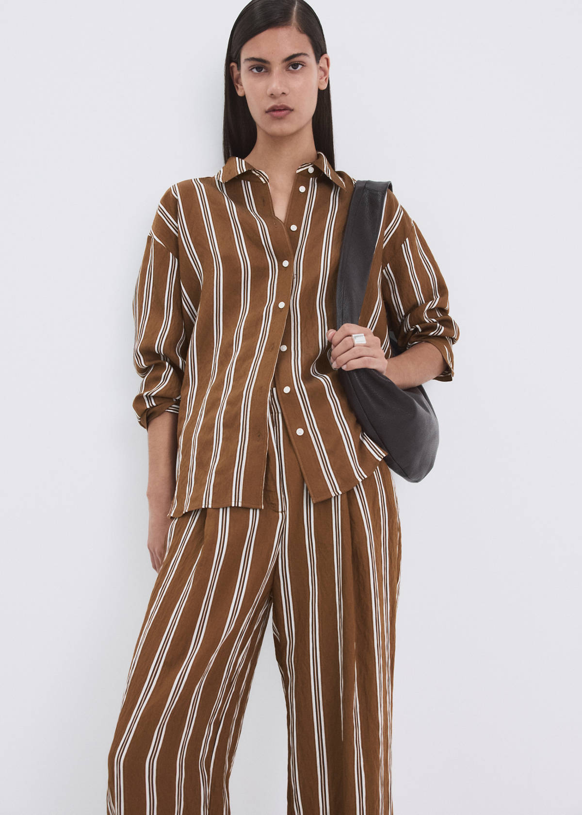 Pleated striped trousers — Brown
