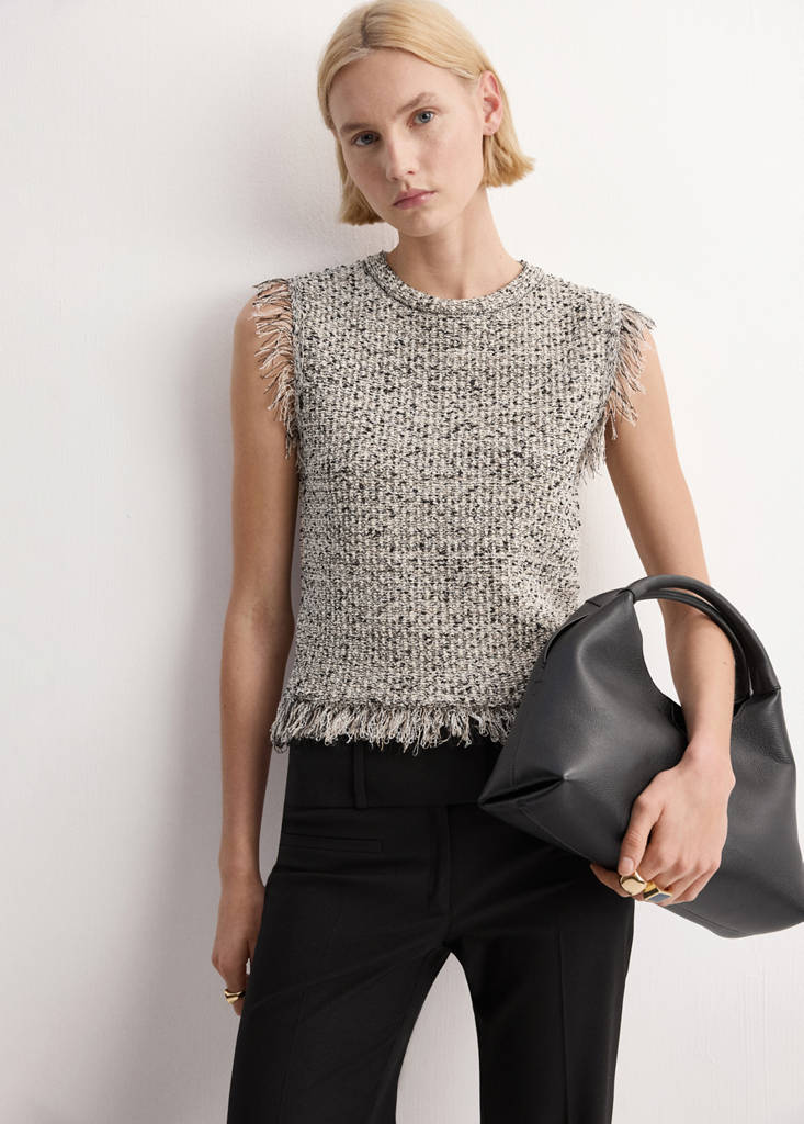 Tweed top with frayed edge finish — Black