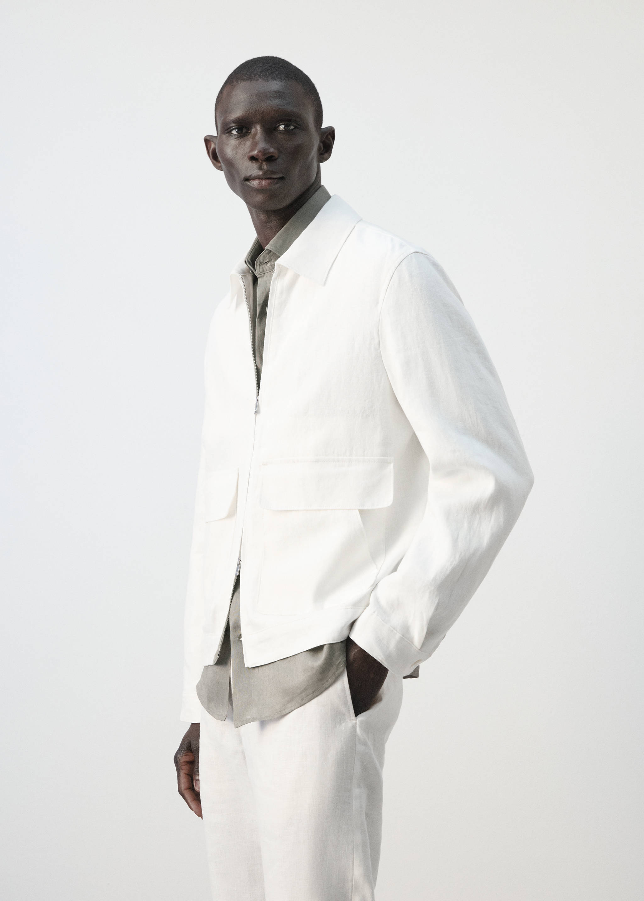 100% linen jacket with pockets - Details of the article 2
