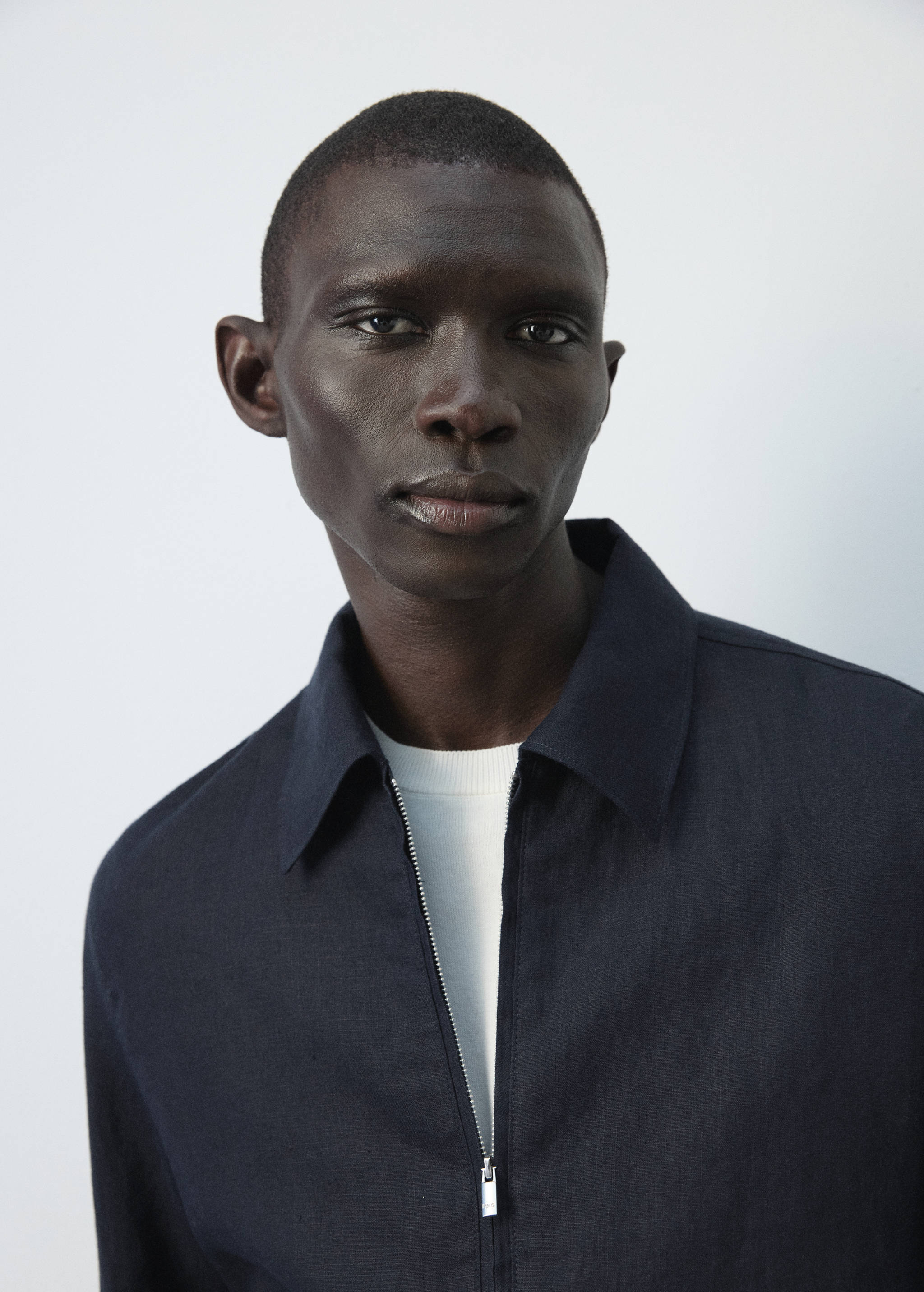 100% linen jacket with pockets - Details of the article 1