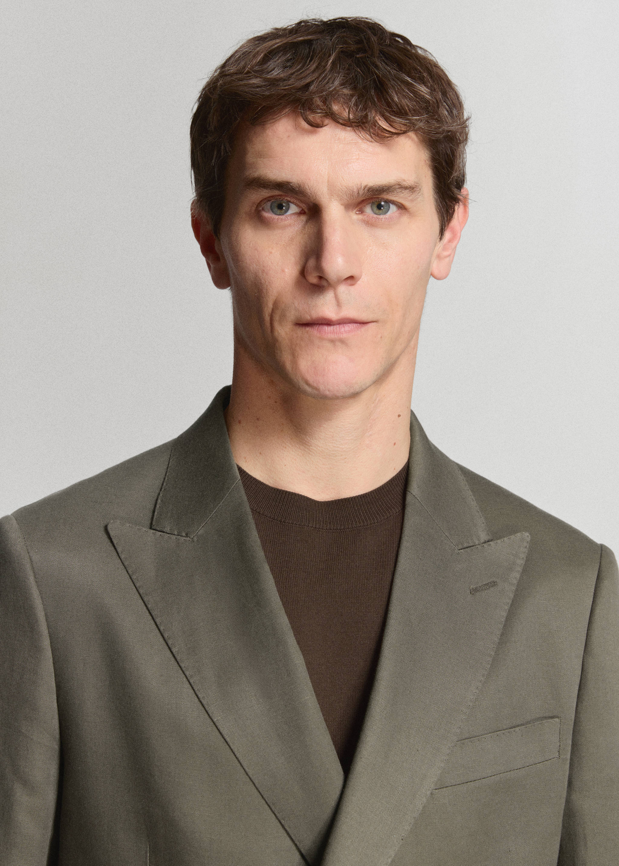 Slim-Fit-Zweireiher Amalfi - Detail des Artikels 1