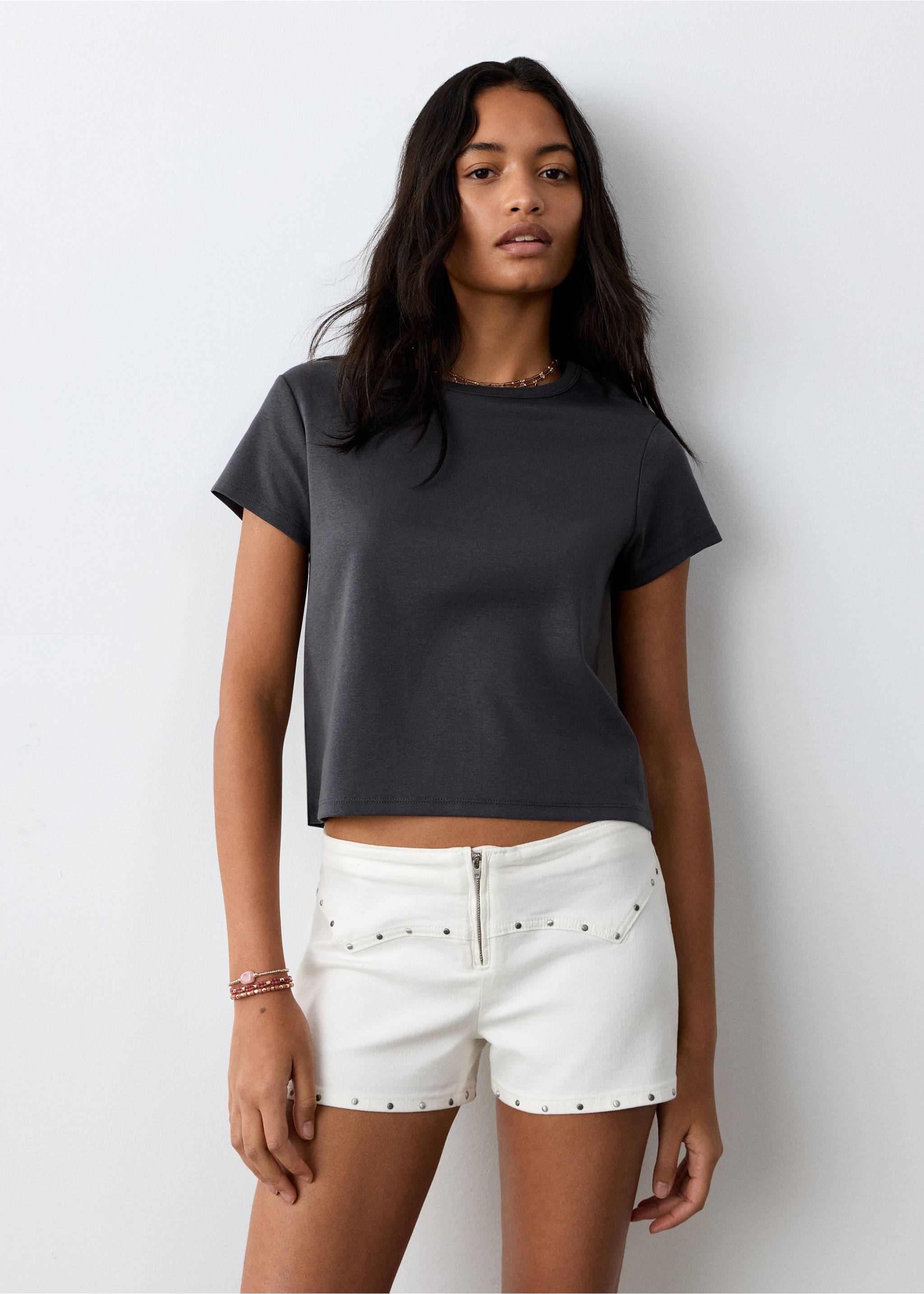 Studded mini shorts - Medium plane, Off White. Ref: 27045937-00.