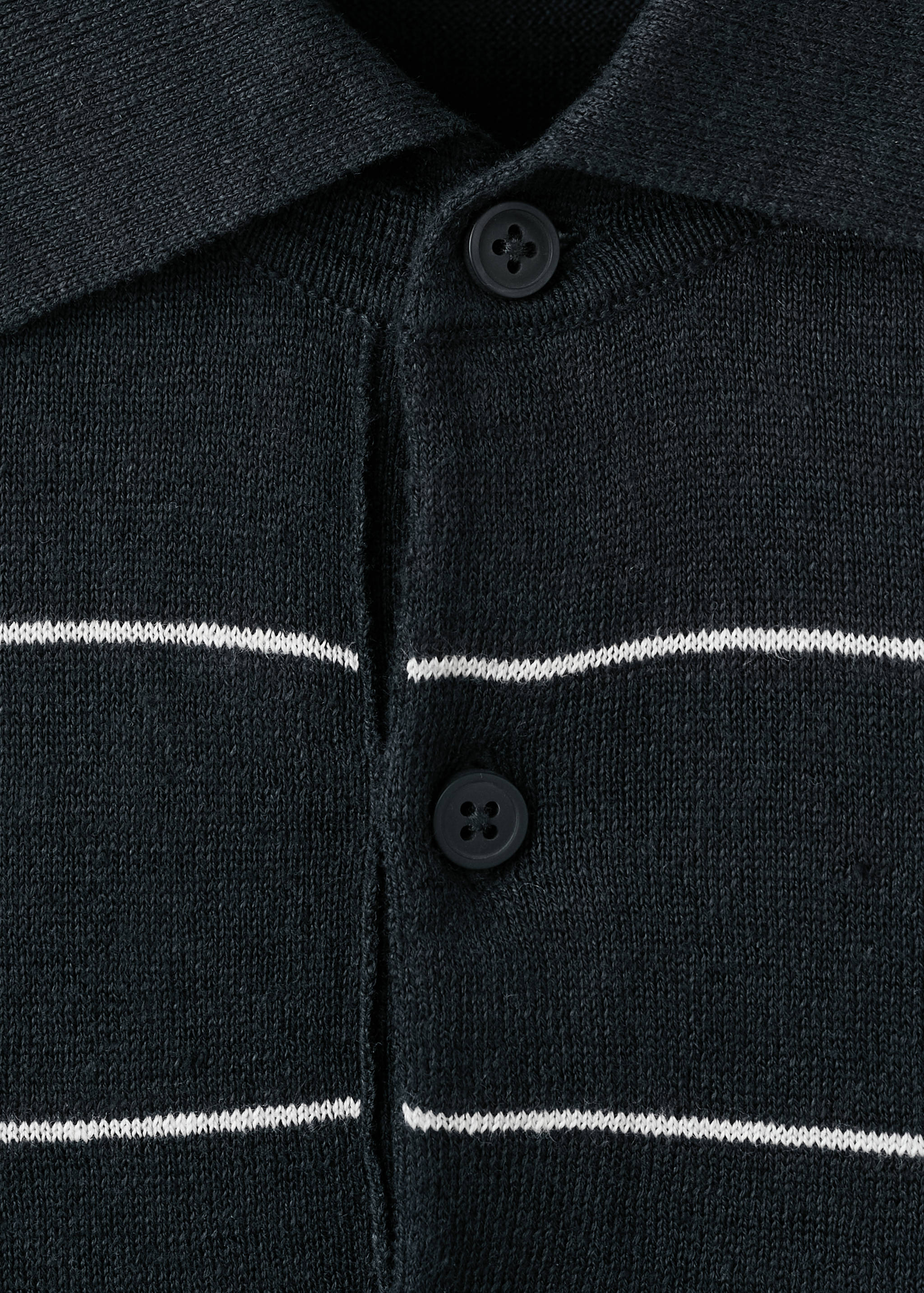 Поло из смеси льна в полоску - Деталь изделия 8