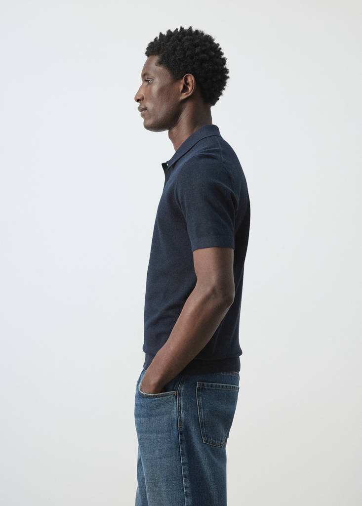 Fine knit polo shirt with microstructure — Navy