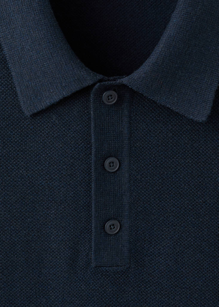 Fine knit polo shirt with microstructure — Navy