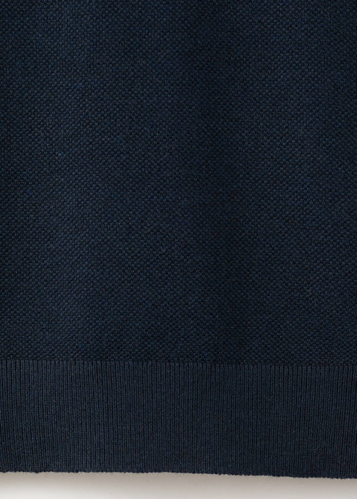 Fine knit polo shirt with microstructure — Navy