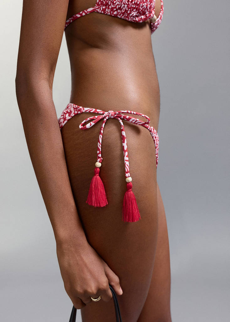 Printed bikini with medium-coverage bottoms — Cherry
