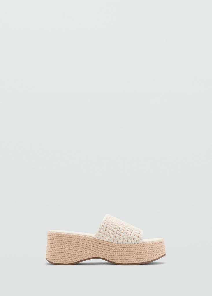 Platform sandals — Beige