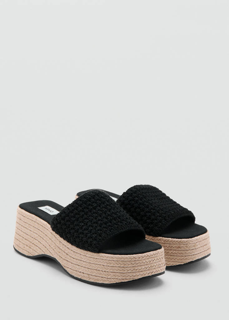 Platform sandals — Black