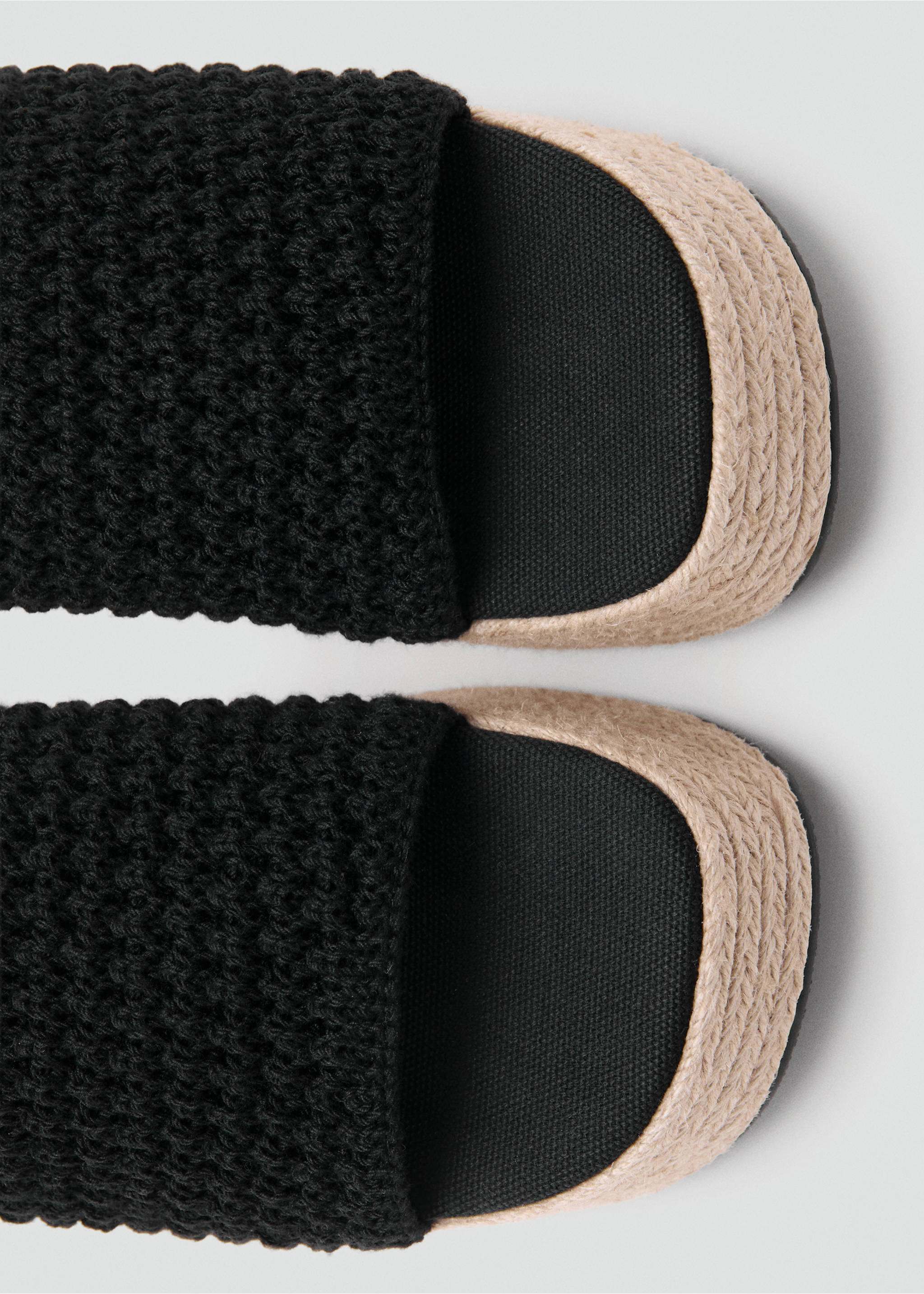 Platform sandals - Details of the article 2, Black. Ref: 27045949-00.