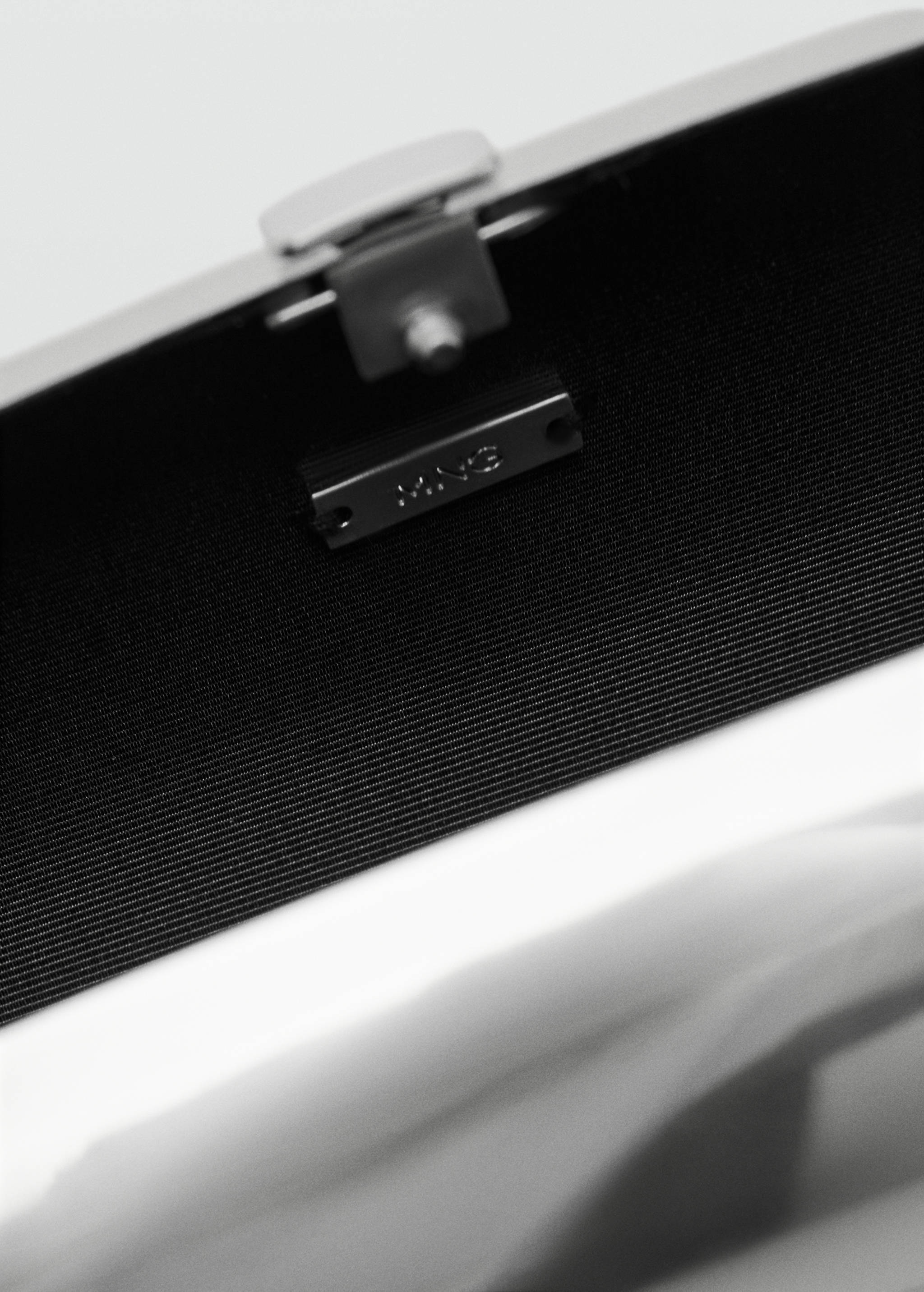 Sac pochette métallique - Détail de l'article 1