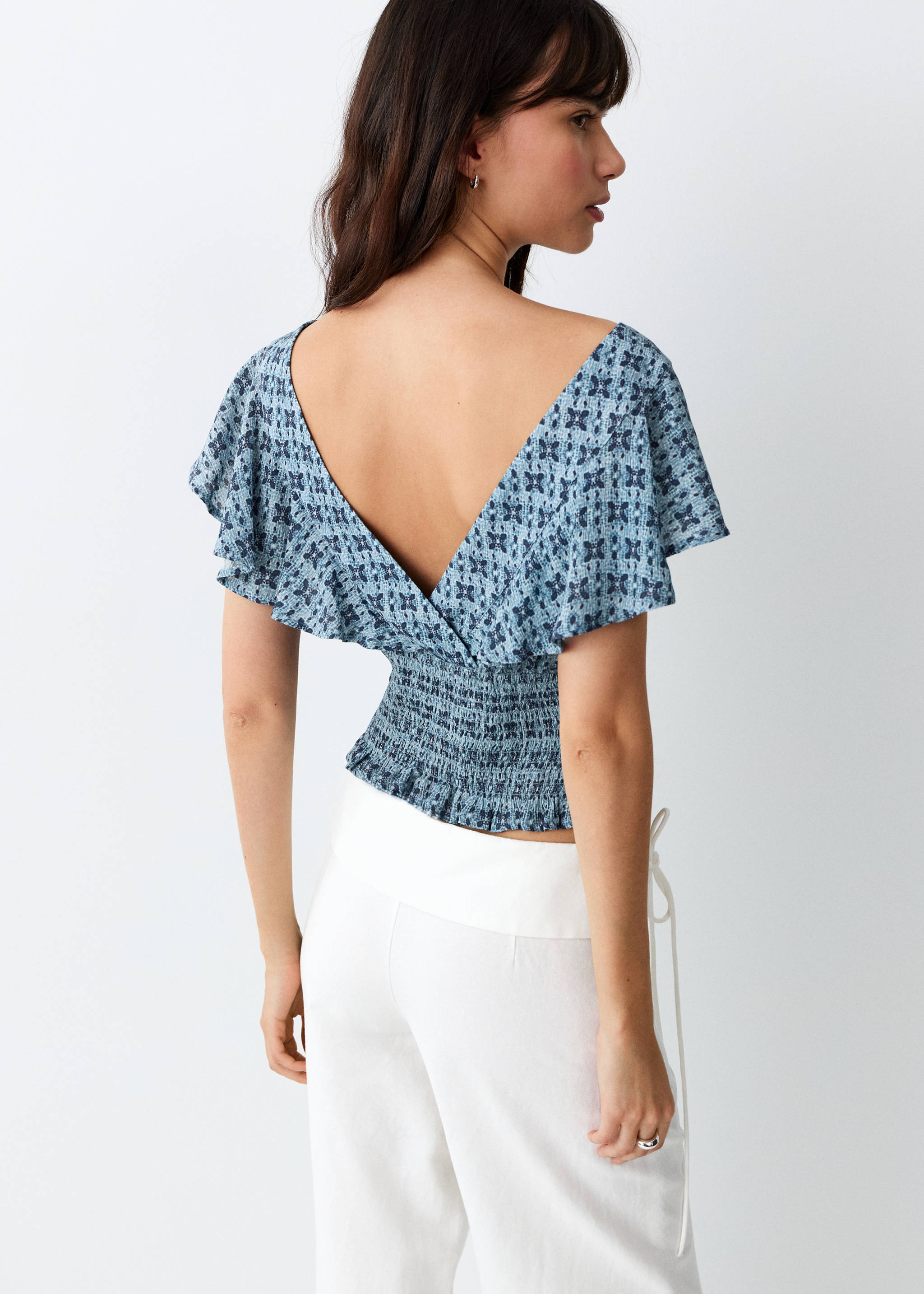 Printed ruffle top - Reverse of the article