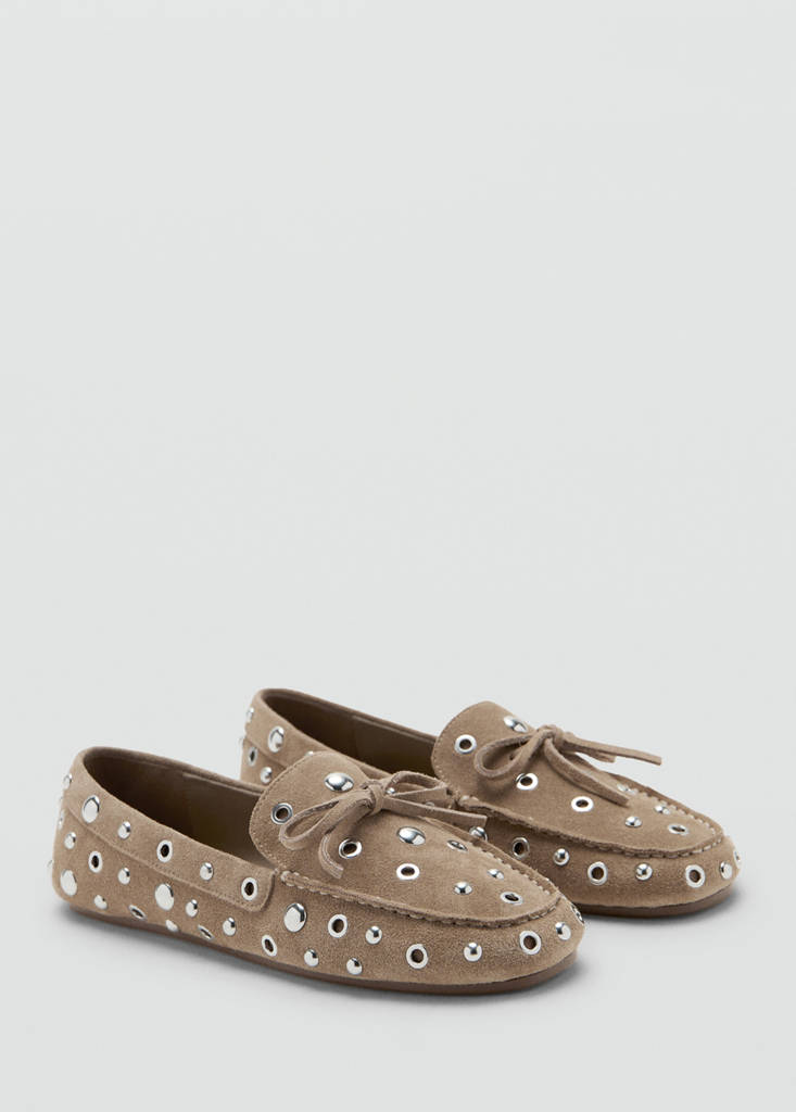 Suede moccasin with eyelets — Sand
