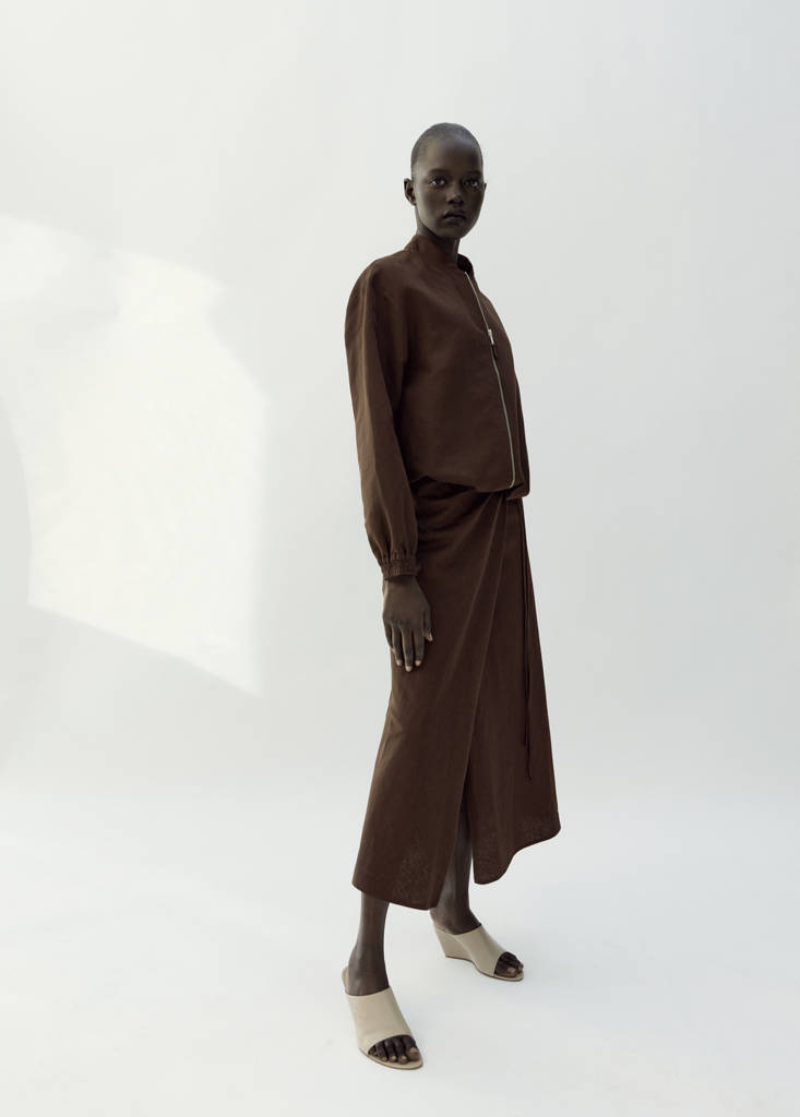Linen bomber jacket — Chocolate