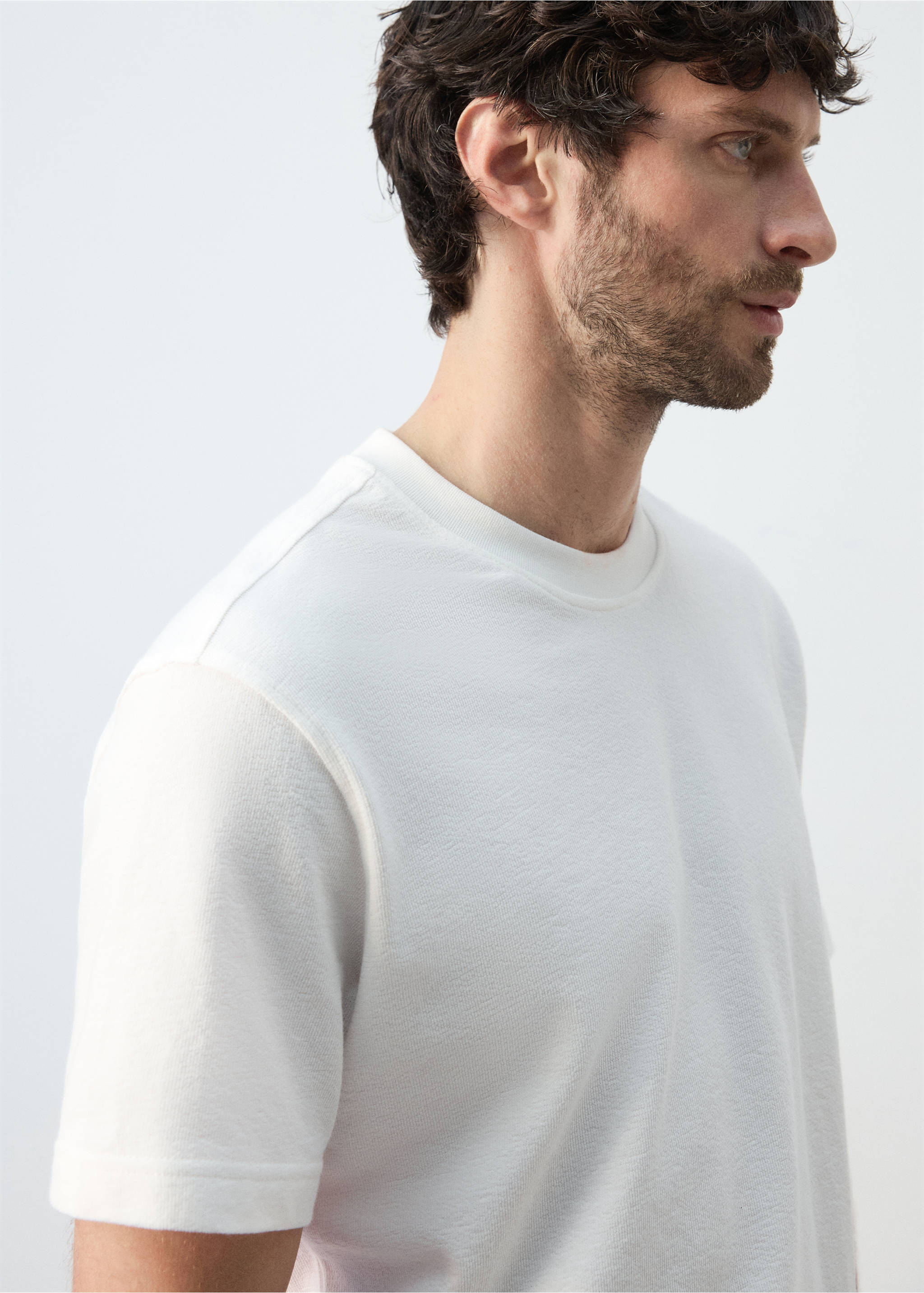 100% cotton T-shirt regular fit - Details of the article 6, White. Ref: 27045964-00.