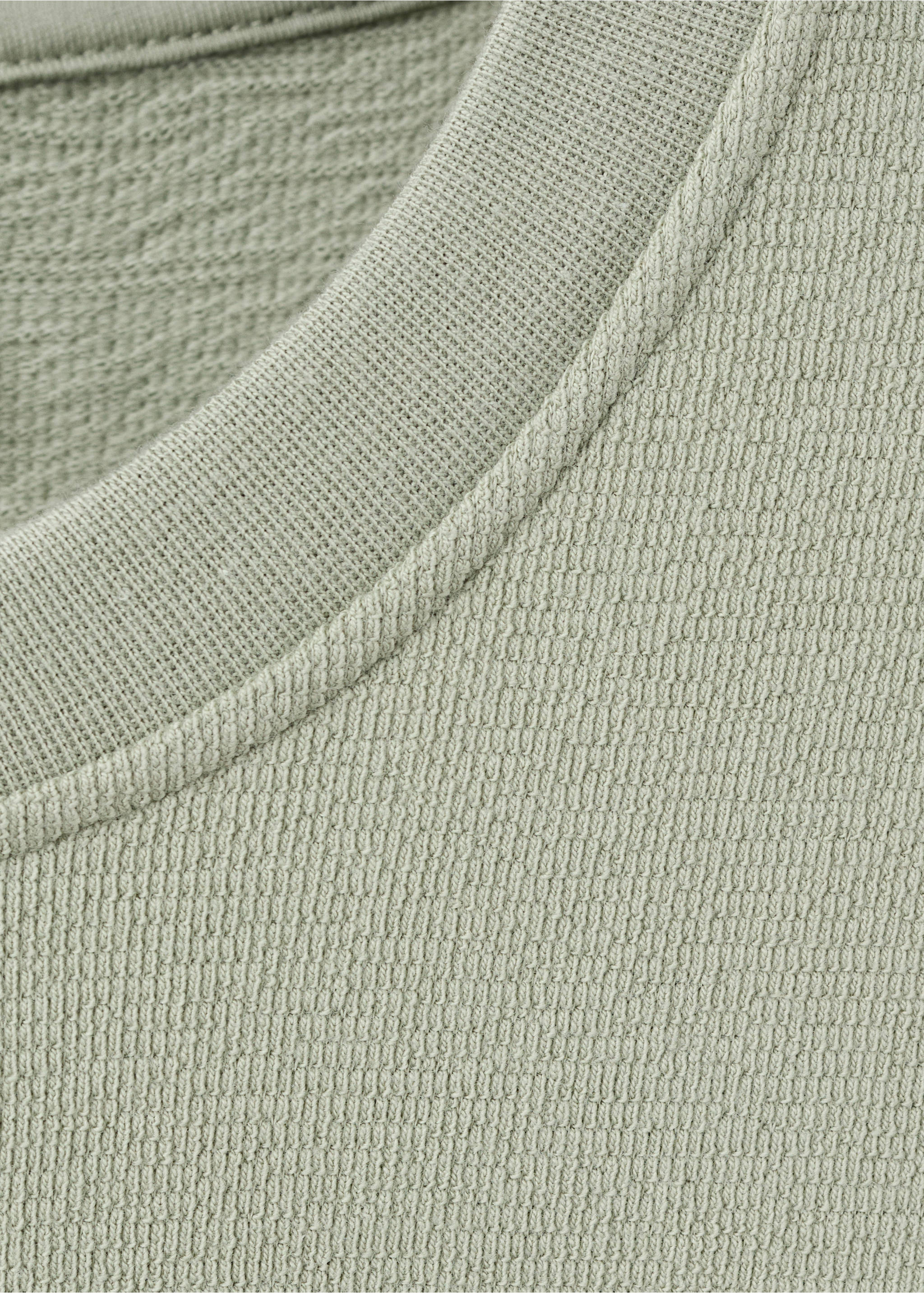 100% cotton T-shirt regular fit - Details of the article 8, Mint Green. Ref: 27045964-00.