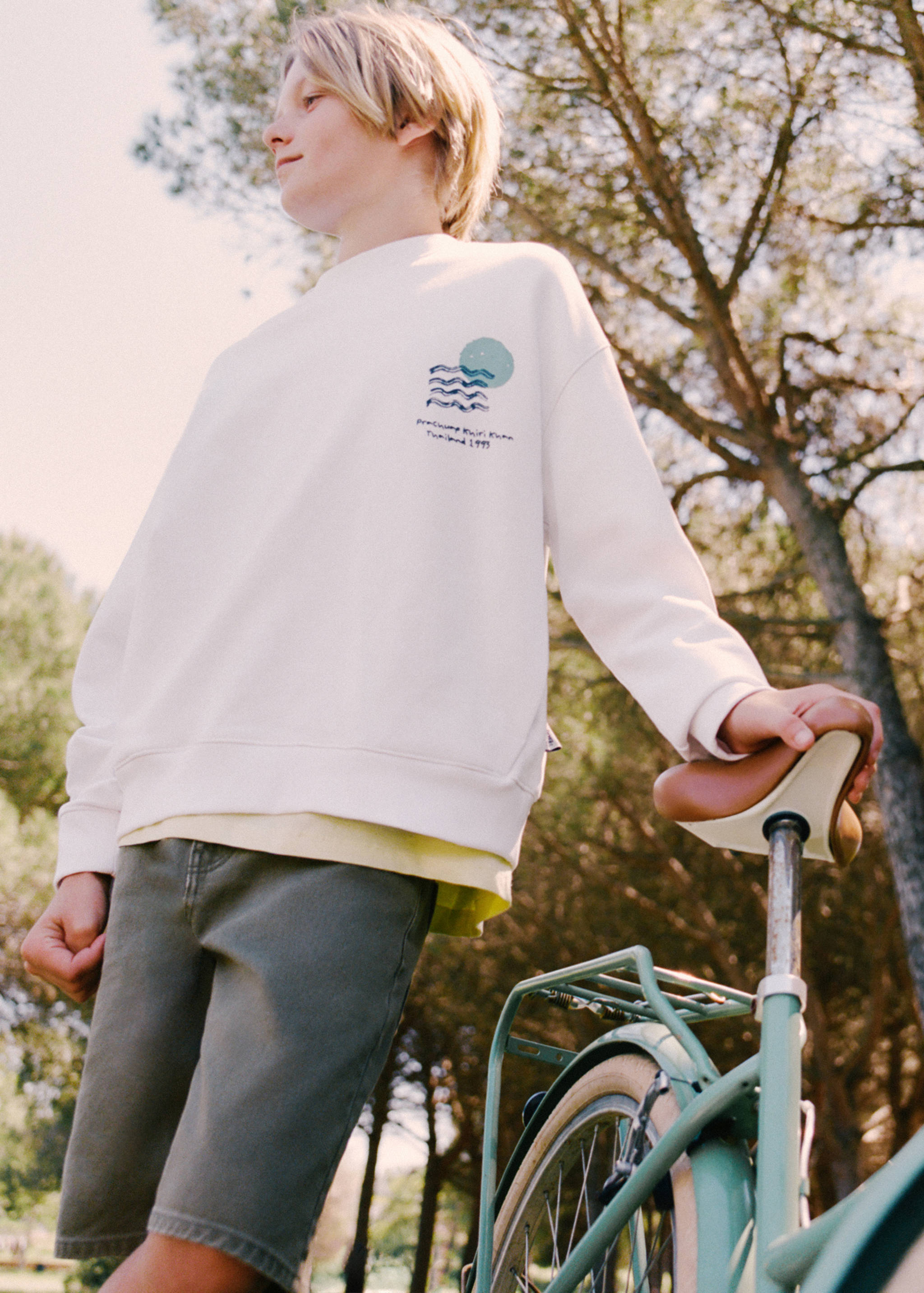 Sweat coton inscription imprimée - Plan général