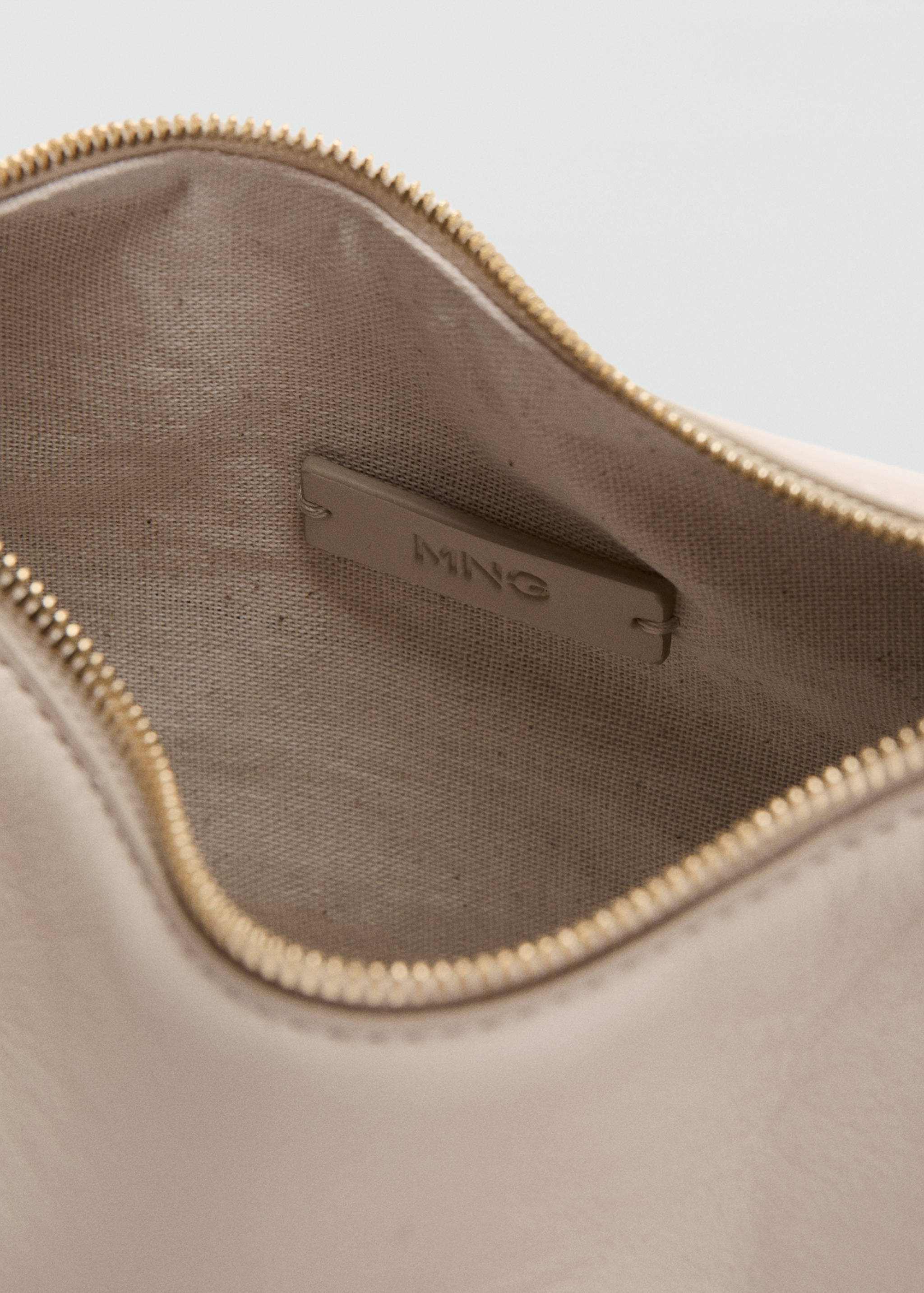 Oval hand bag - Details of the article 2