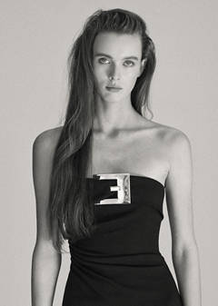 Strapless dress with metallic buckle — Black 1