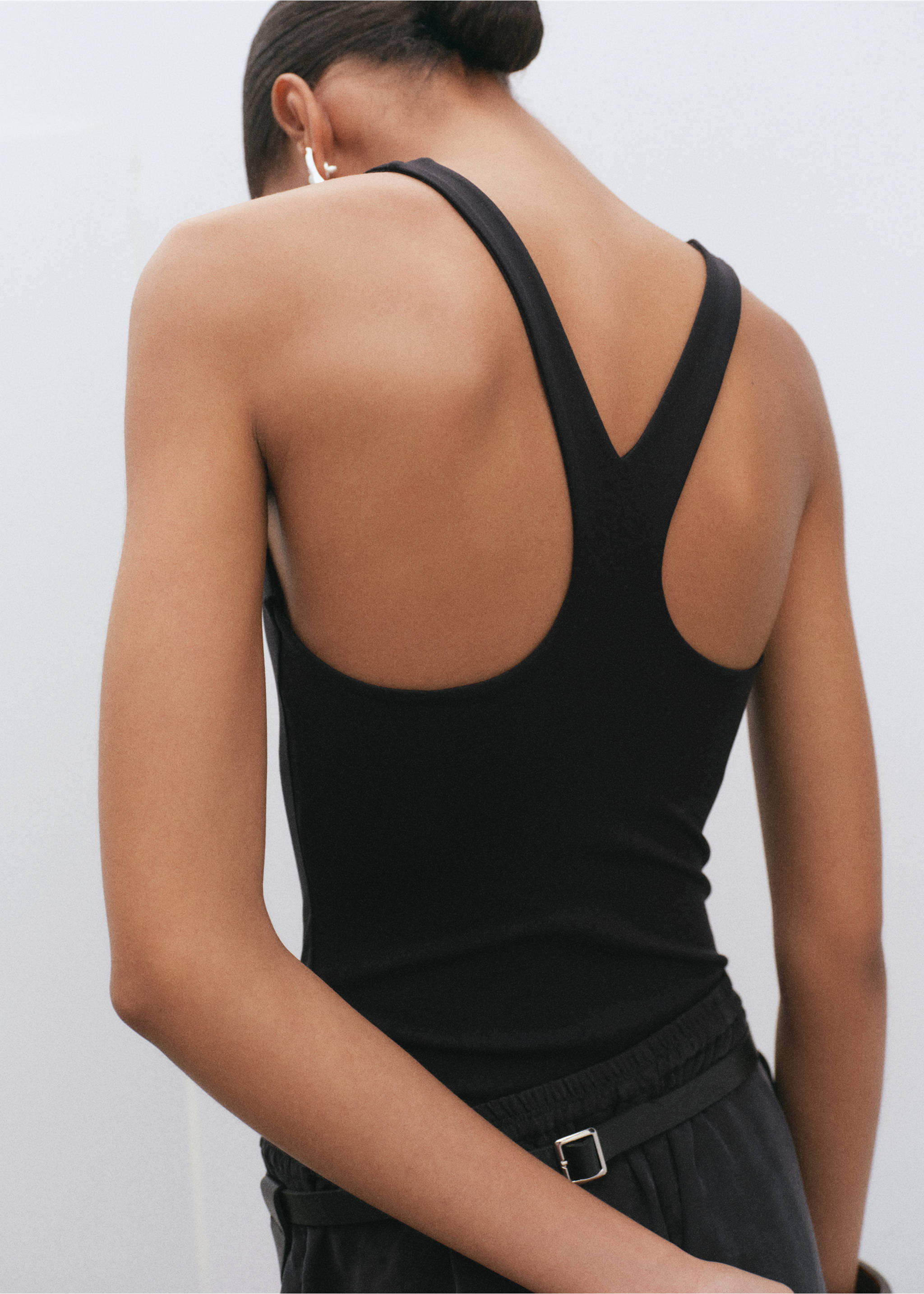 Fitted bodysuit with open back - Reverse of the article, Black. Ref: 27045996-00.