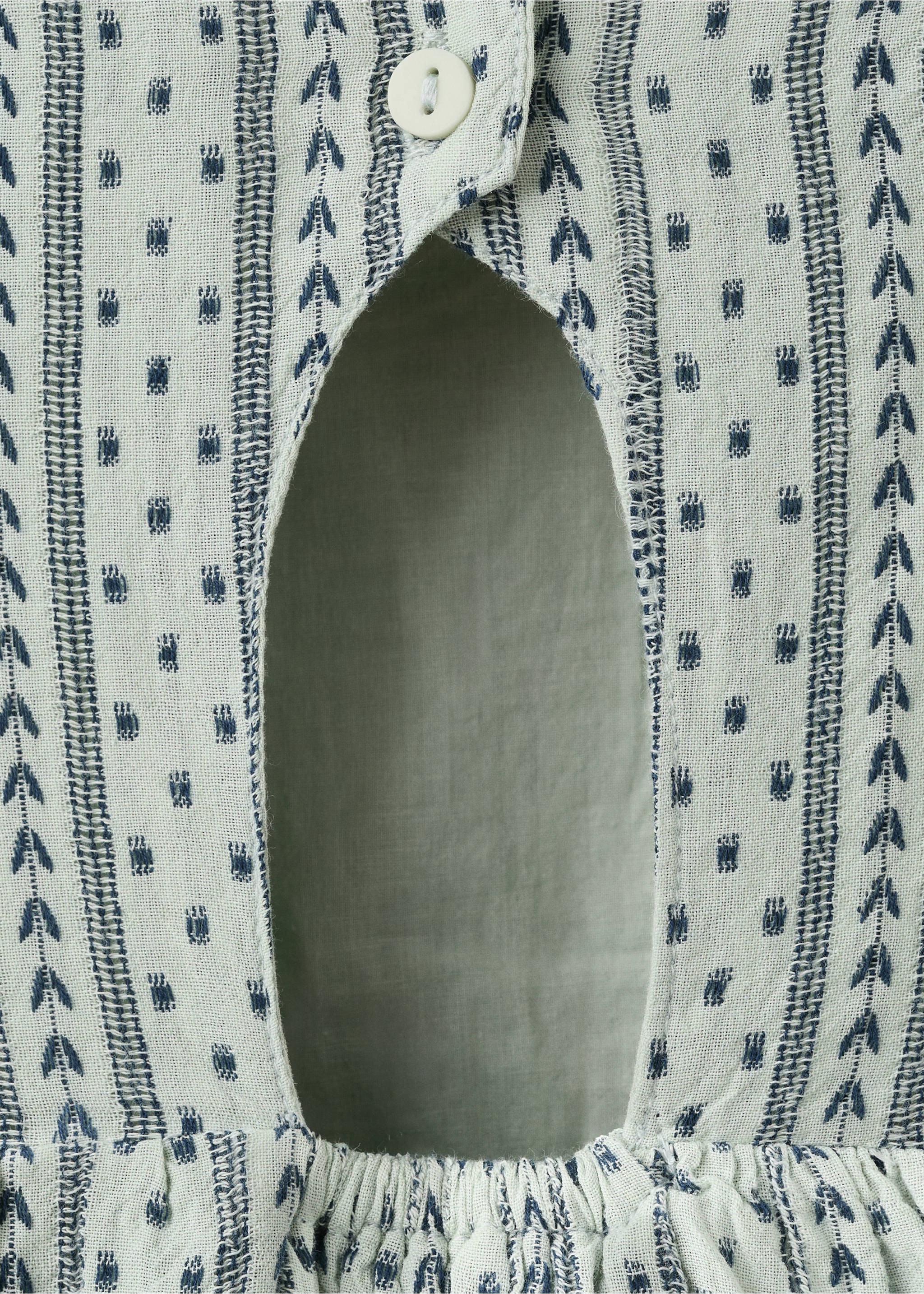 Vestido corto detalle volantes - Detalle del artículo 0, Verde pastel. Ref: 27046342-00.