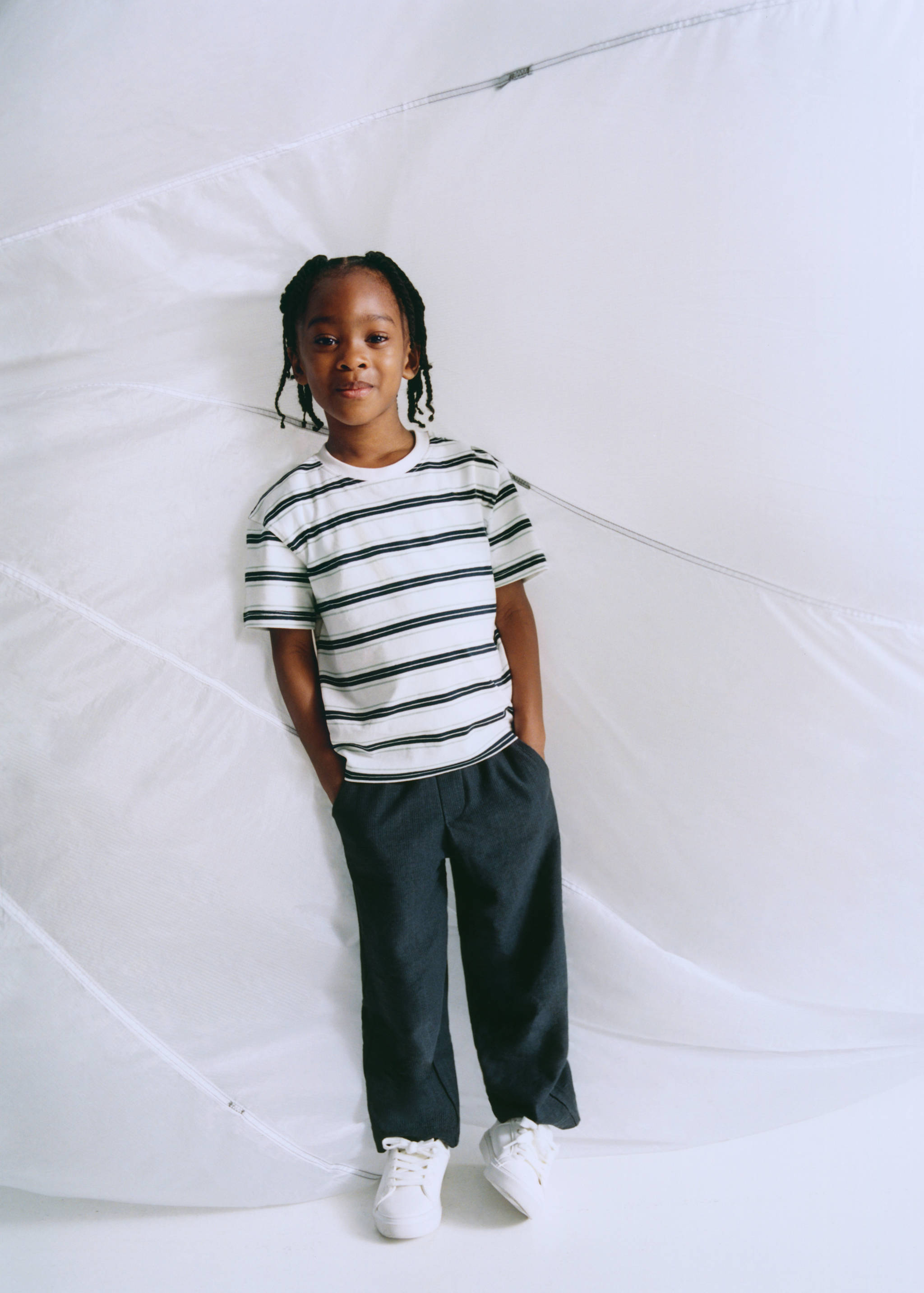 Drawstring cotton trousers - Details of the article 5