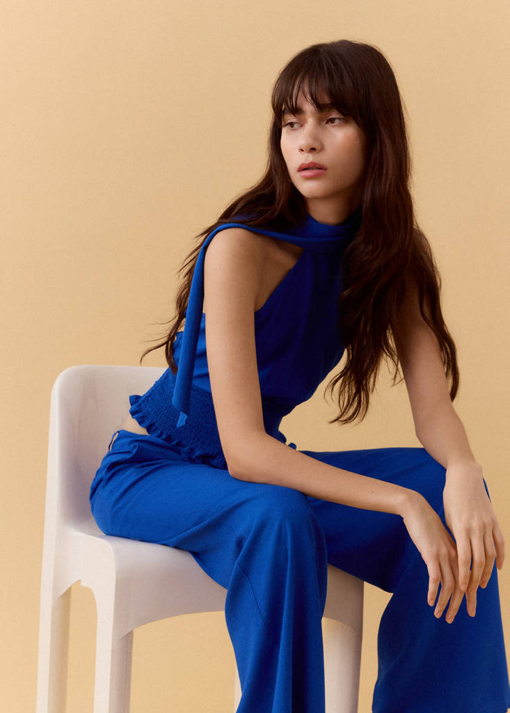 Halter top in linen blend — Vibrant blue