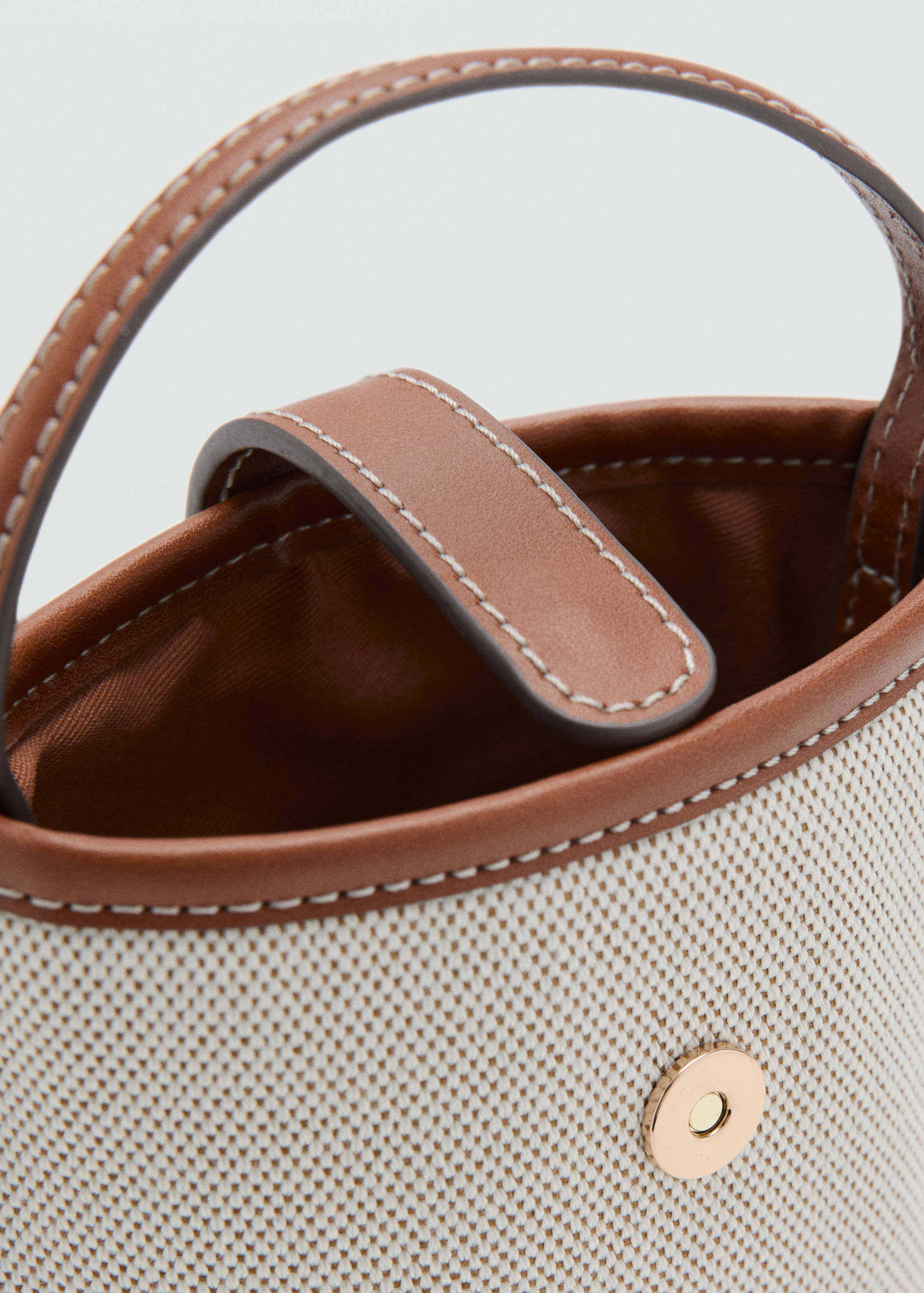 Canvas crossbody mobile case - Details of the article 1