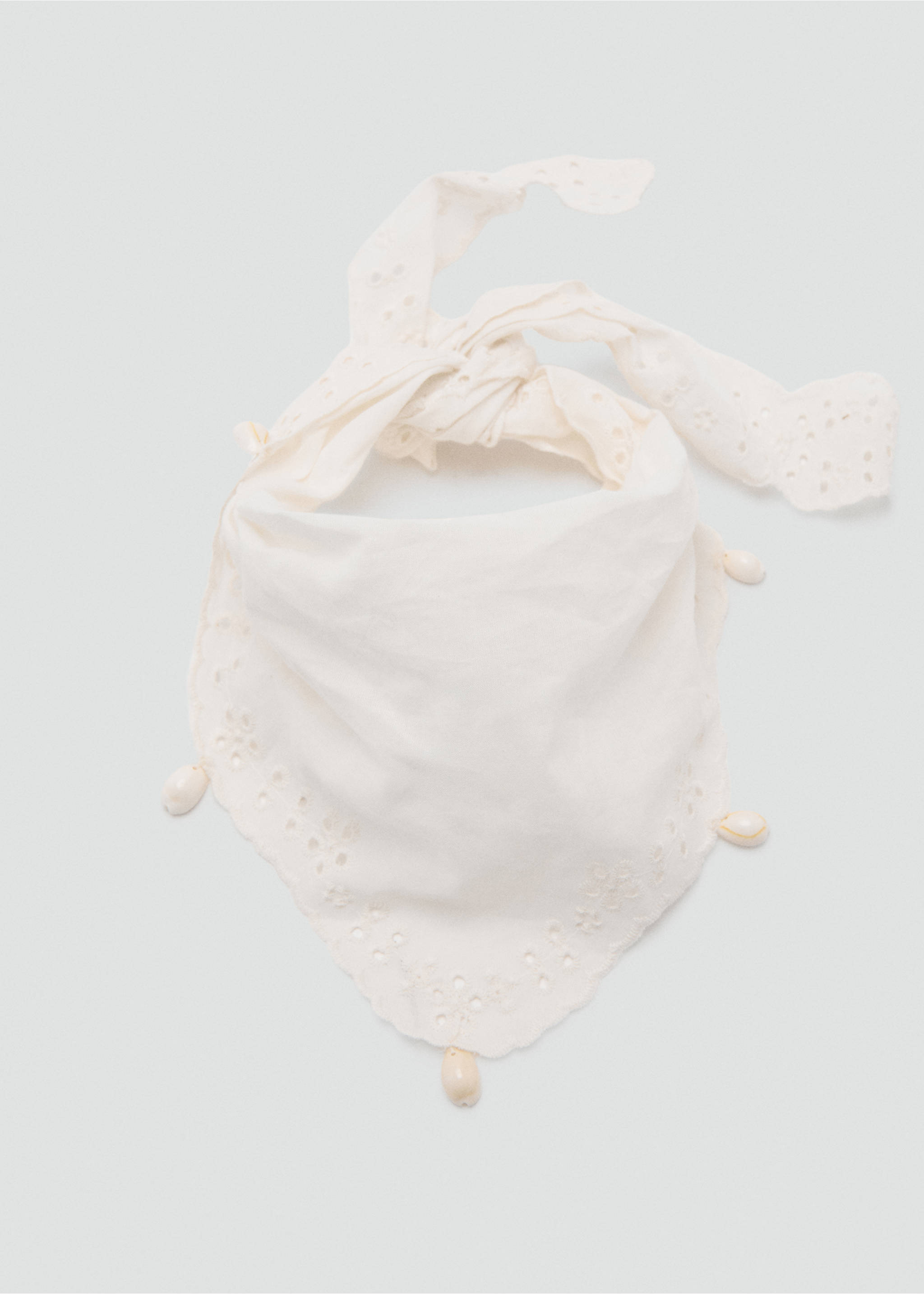 Foulard brodé avec détails en perles fantaisie - Article sans modèle, Écru. Ref: 27046360-00.