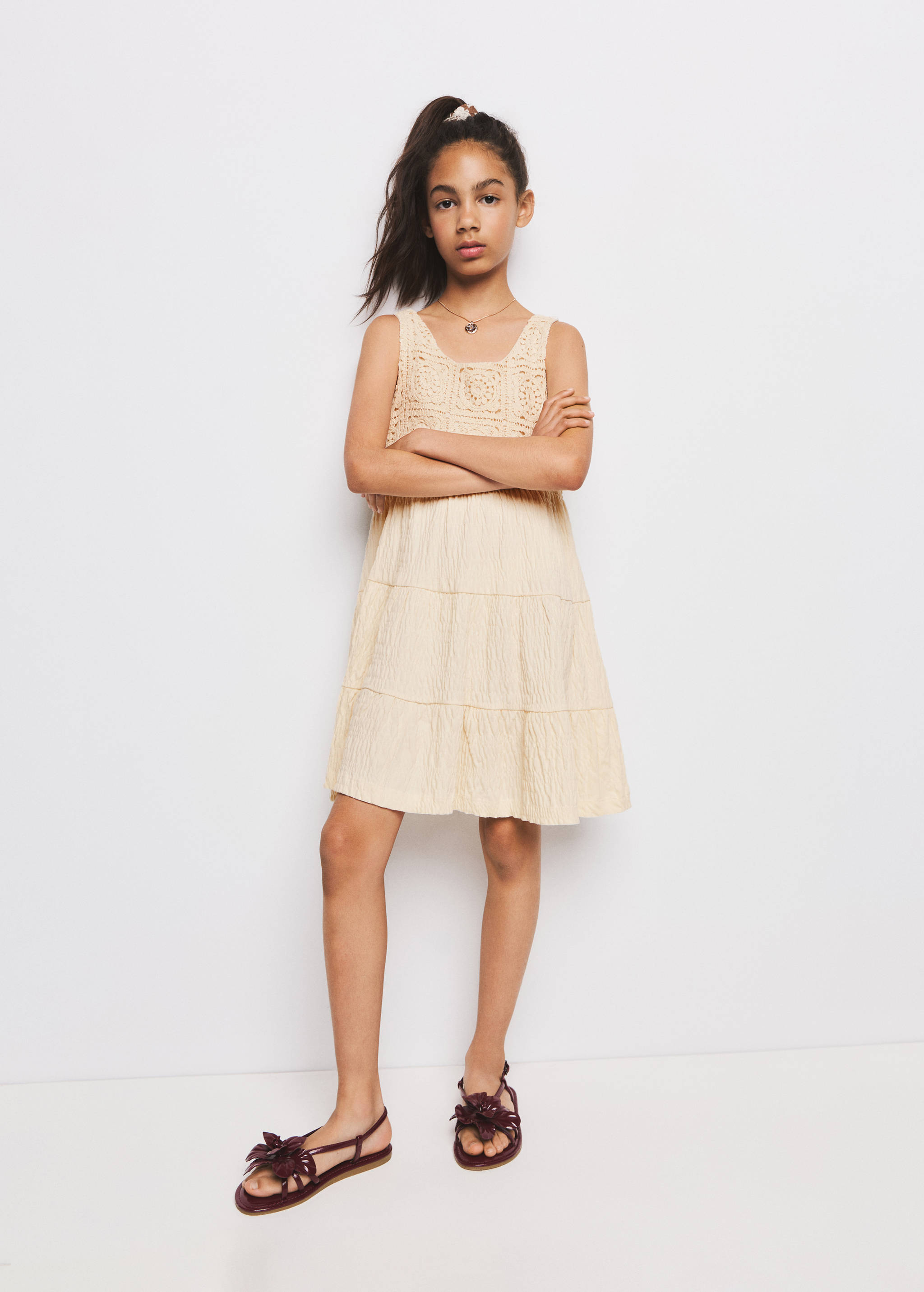 Robe texturée broderies - Plan général