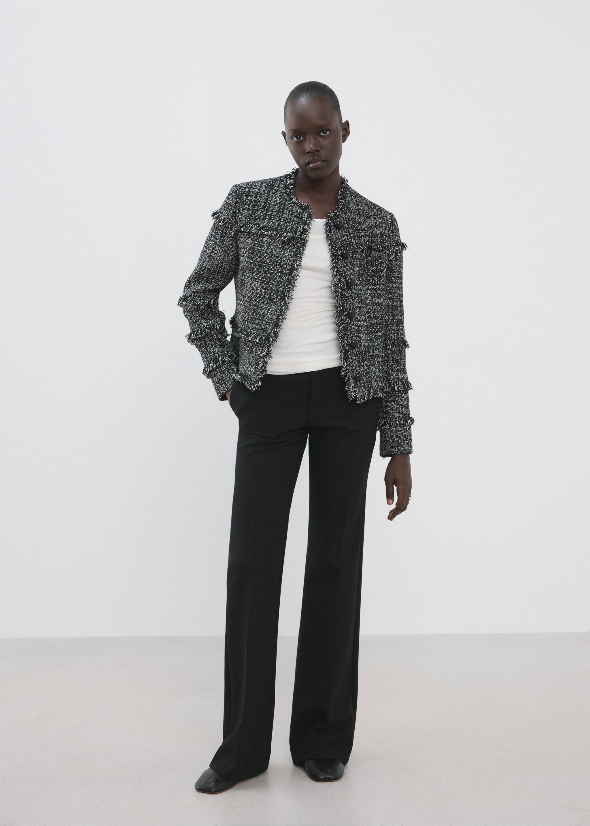 Veste tweed bords effilochés - Plan général, Noir. Ref: 27046362-00.