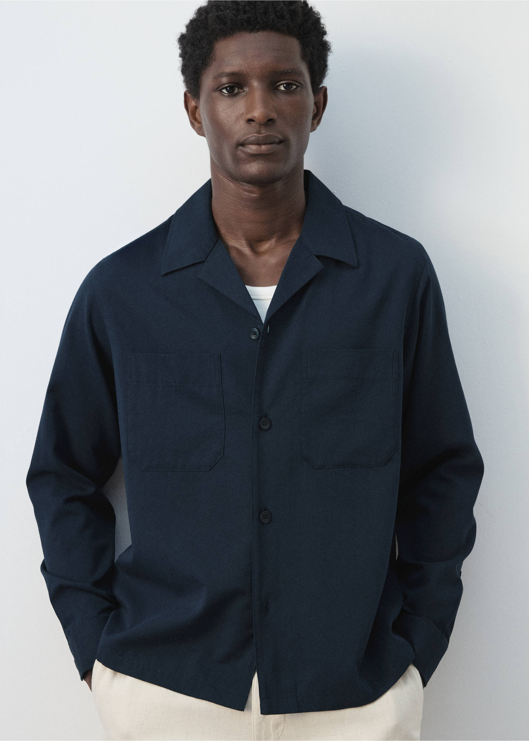 Bowling collar cotton shacket - Details of the article 6, Navy. Ref: 27046711-00.