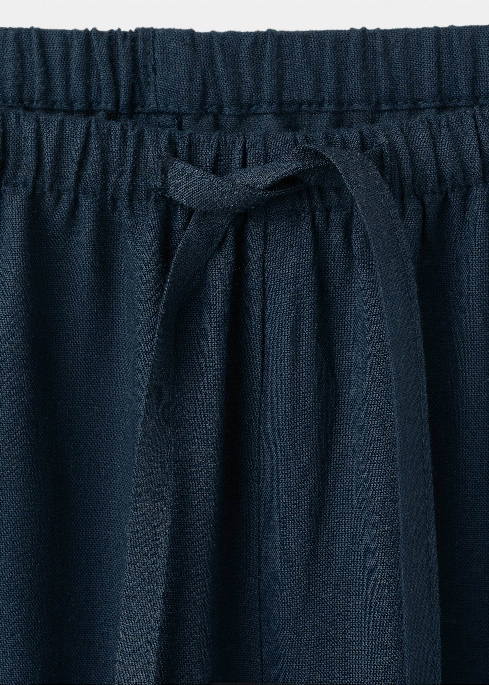 Straight linen-blend trousers - Details of the article 8, Navy. Ref: 27046715-00.