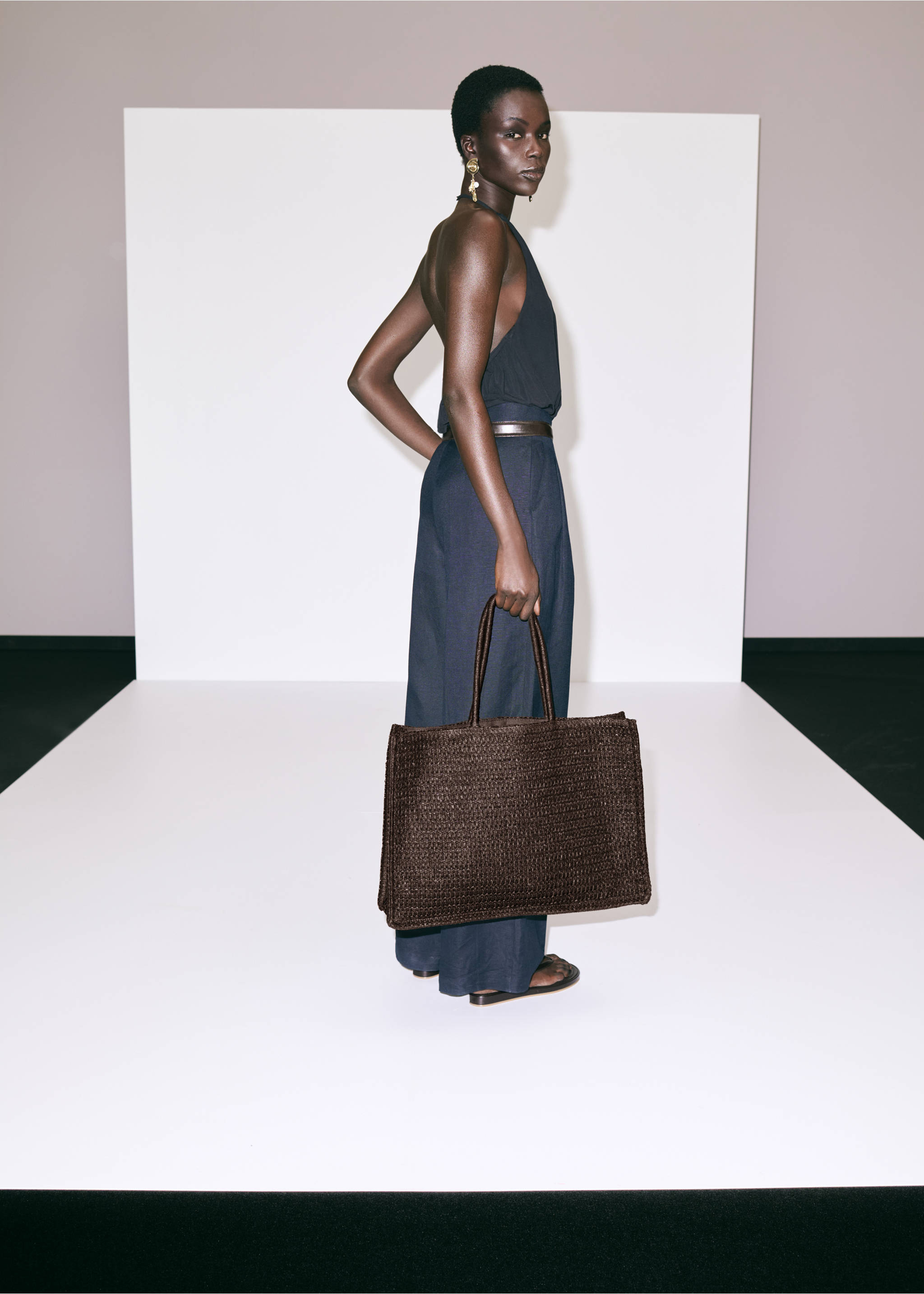 Natural fibre tote bag - General plane, Chocolate. Ref: 27046737-00.