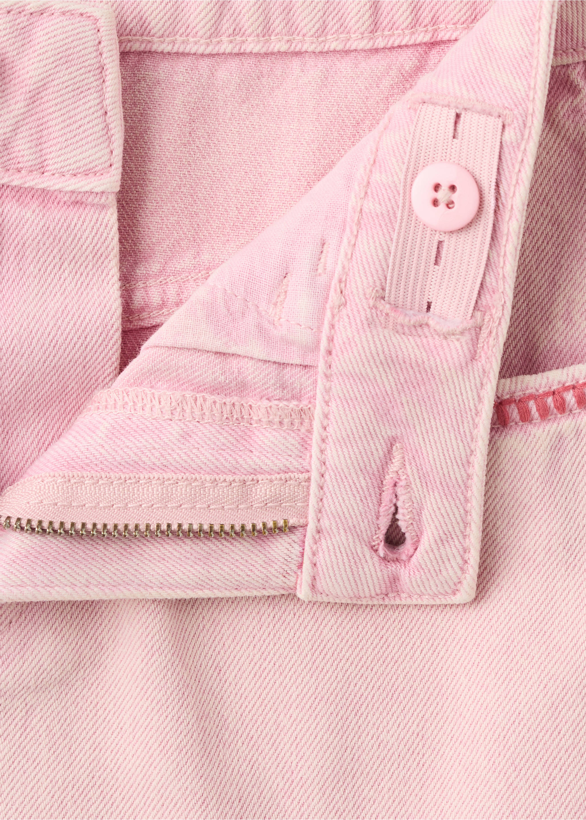 Denim skirt with embroidered details - Details of the article 0, Pink. Ref: 27046742-00.