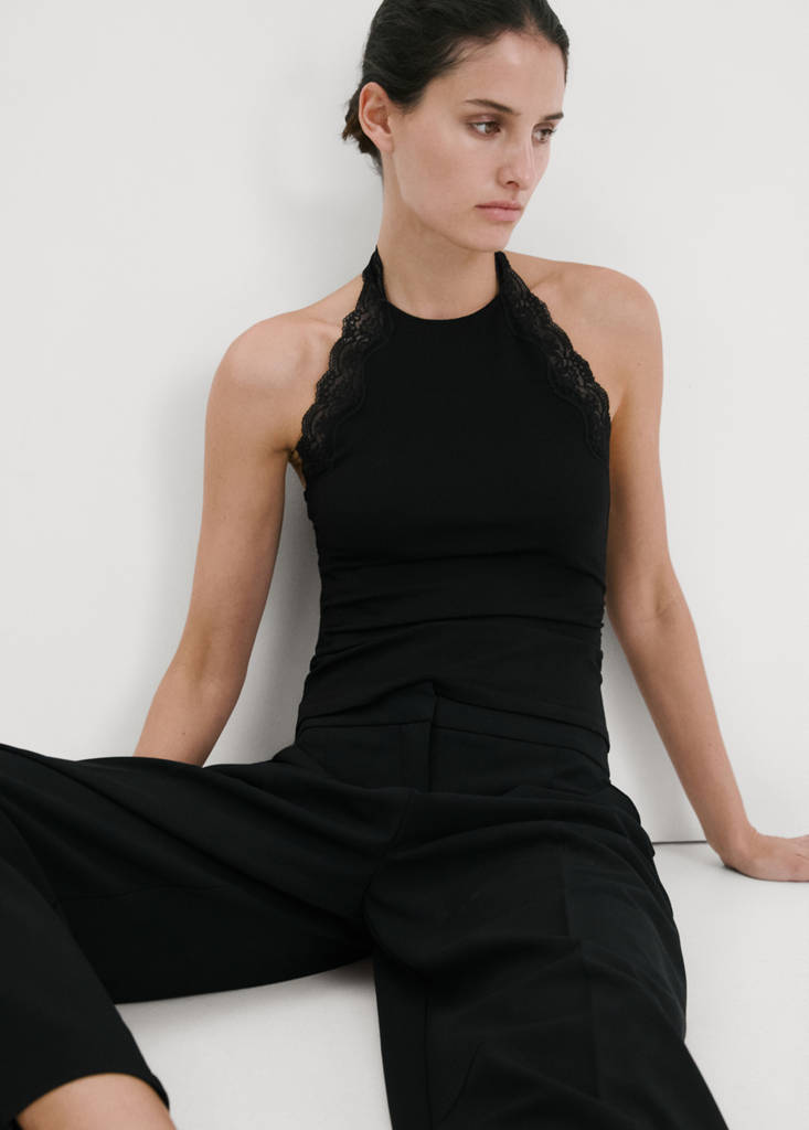 Lace trim top — Black