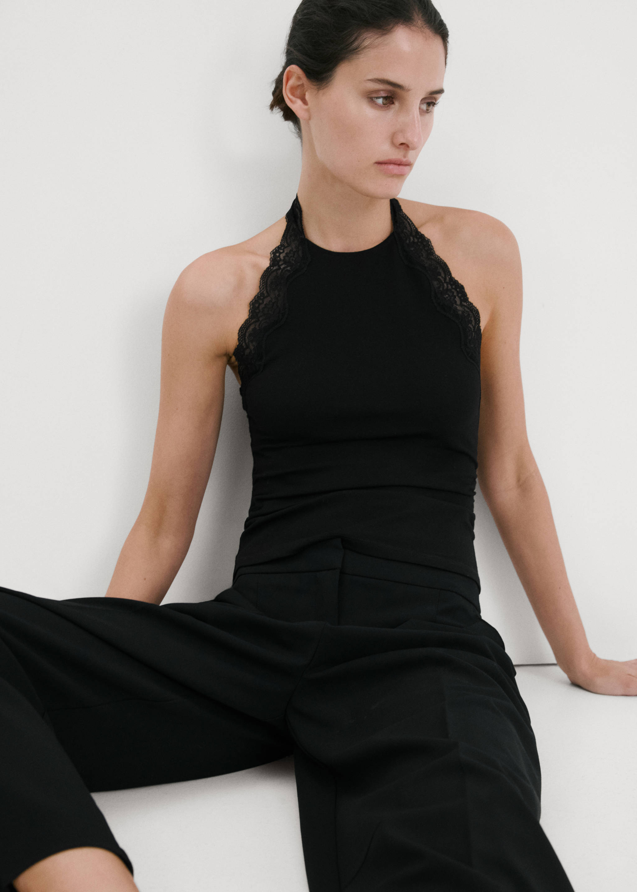 Lace halter neck top - Medium plane